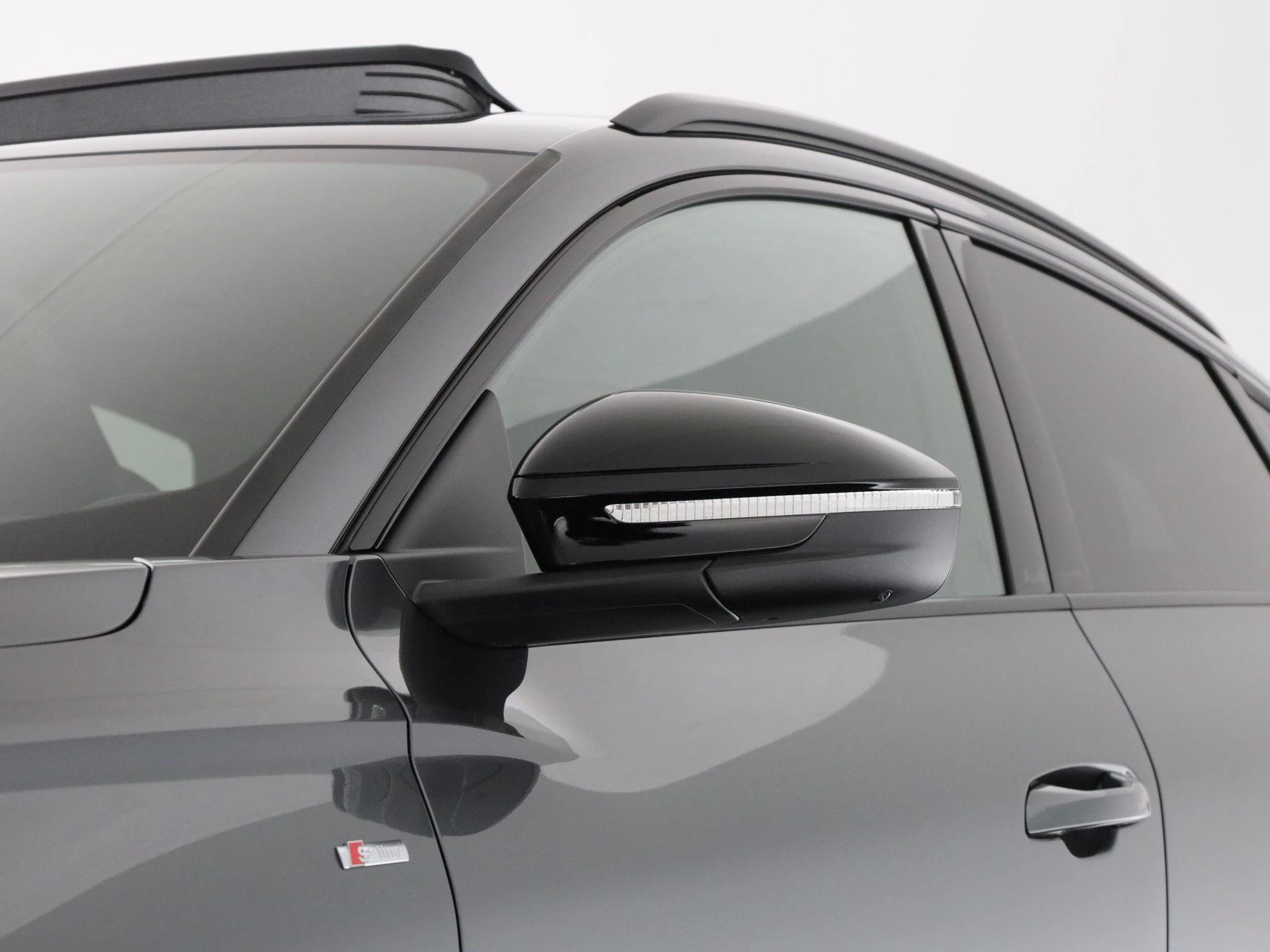 Hoofdafbeelding Audi Q6 e-tron