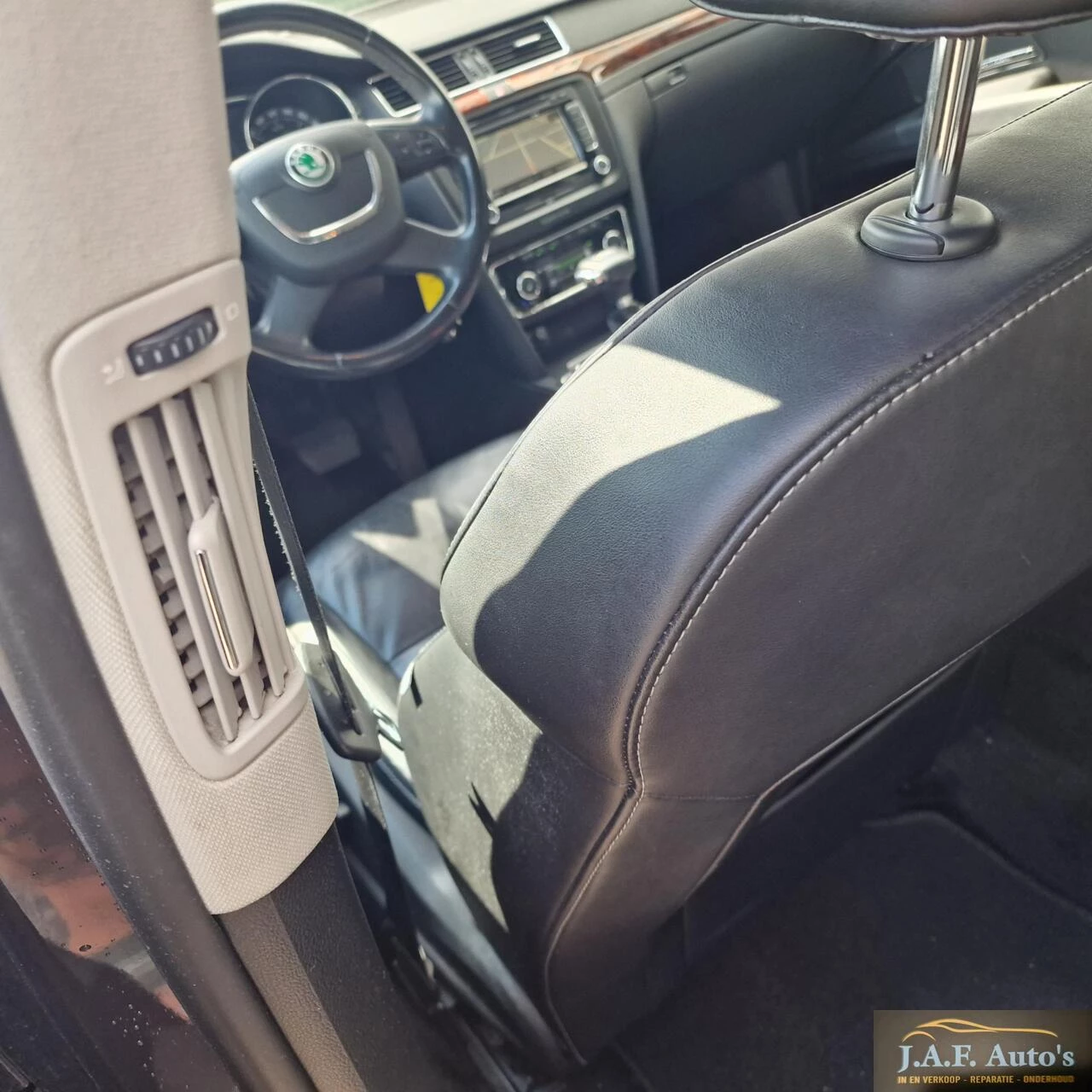 Hoofdafbeelding Škoda Superb