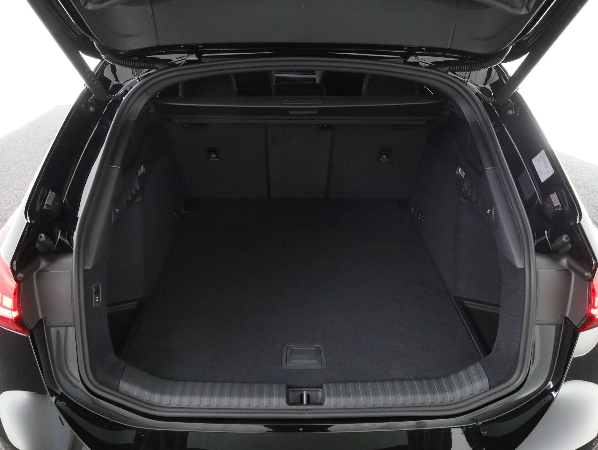 Hoofdafbeelding Audi A6 Avant e-tron
