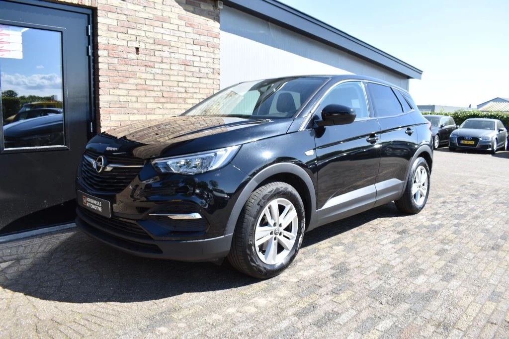 Hoofdafbeelding Opel Grandland X