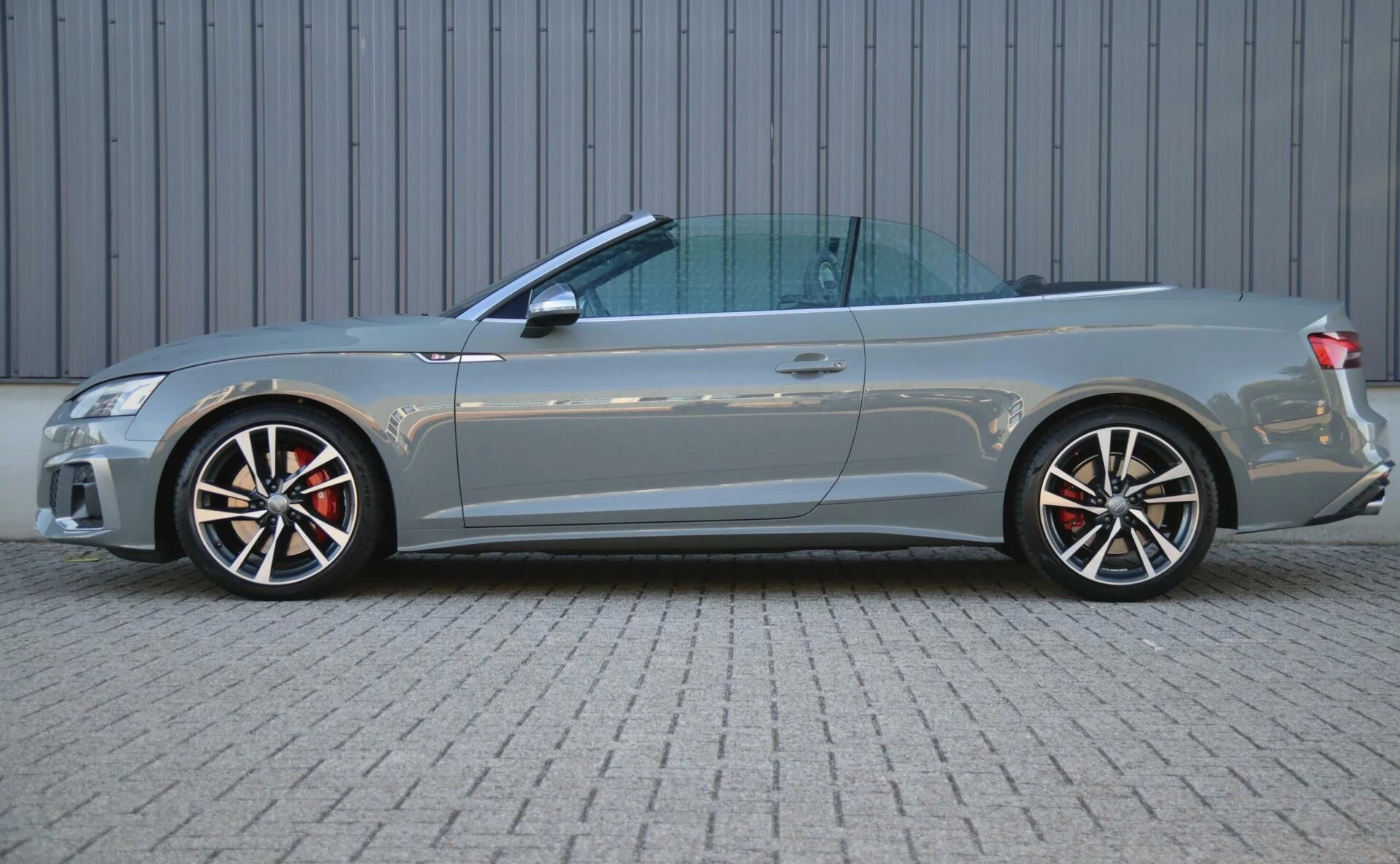 Hoofdafbeelding Audi S5