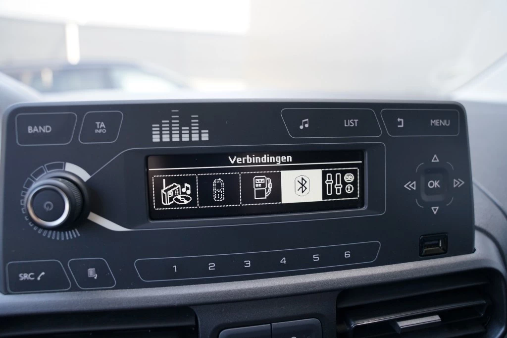 Hoofdafbeelding Peugeot Partner