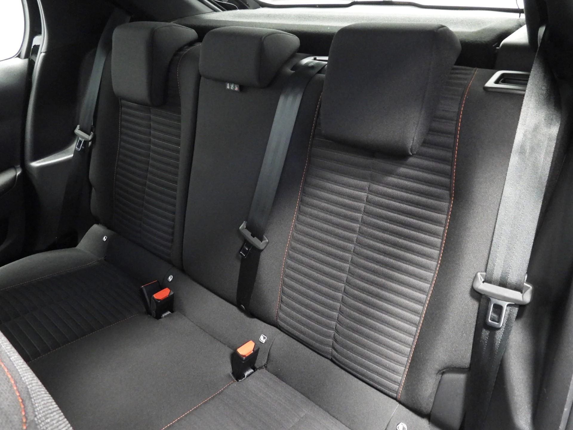 Hoofdafbeelding Peugeot e-208