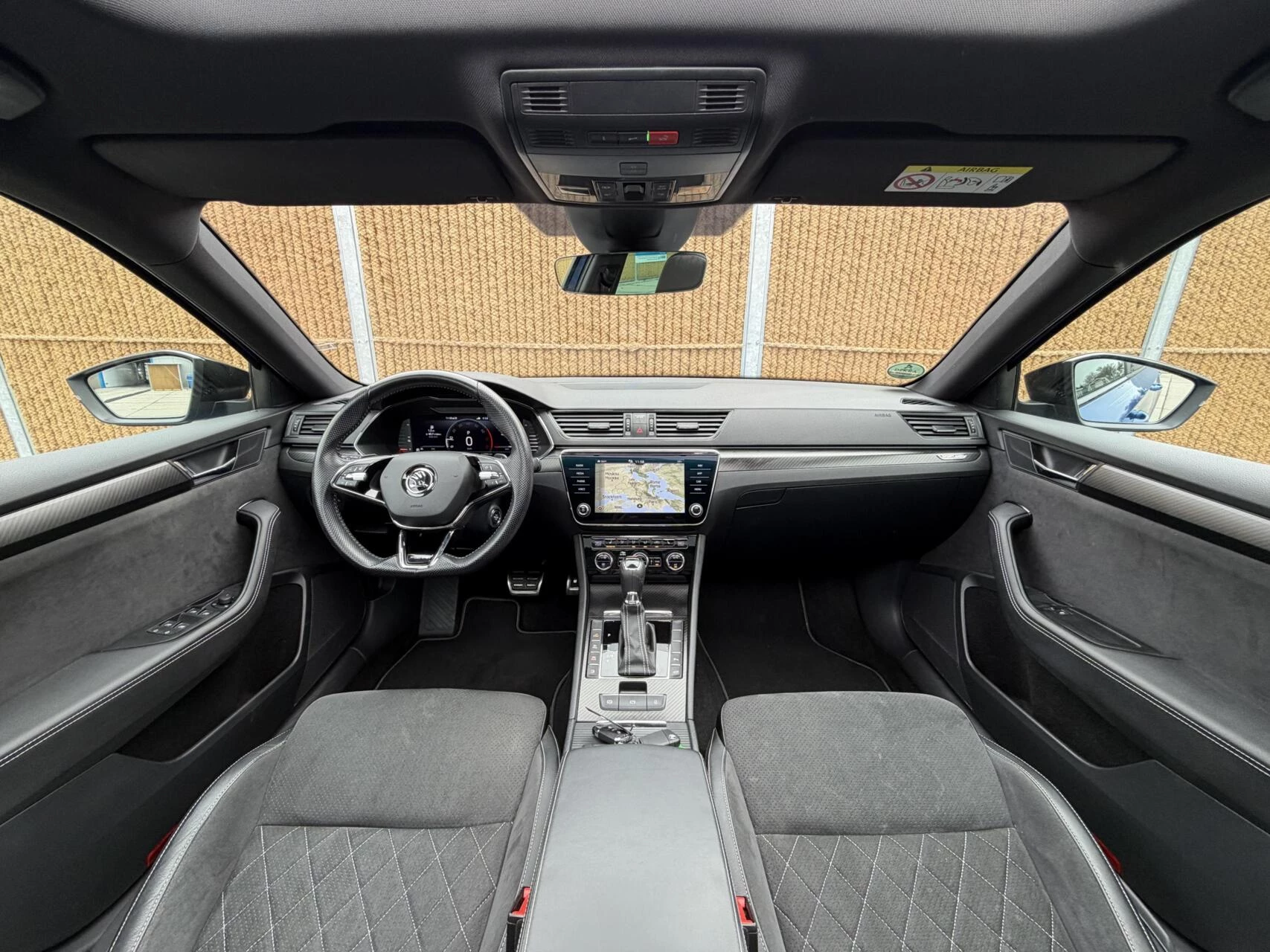 Hoofdafbeelding Škoda Superb