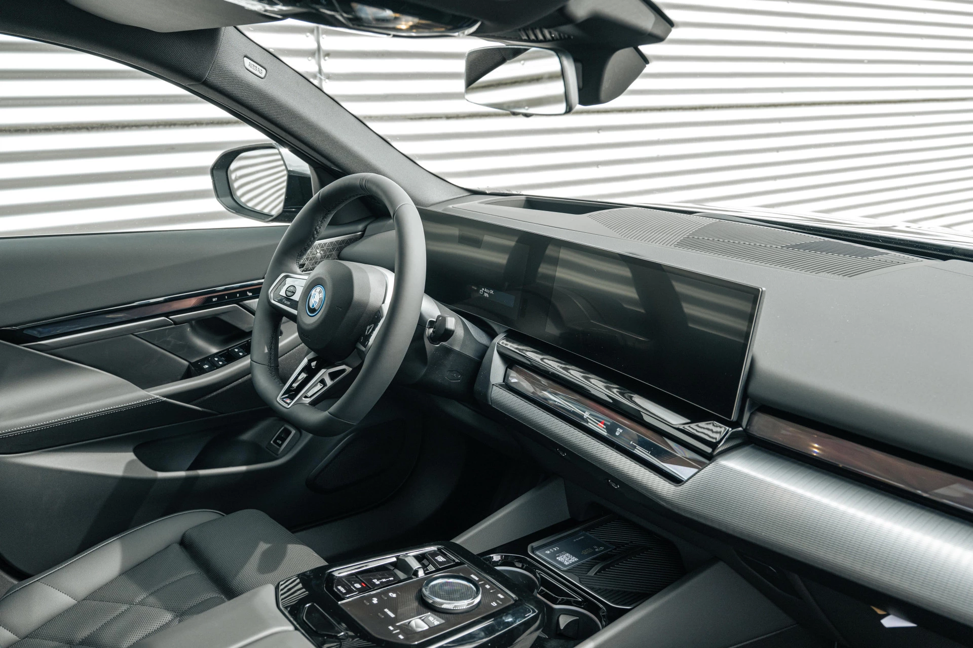 Hoofdafbeelding BMW i5
