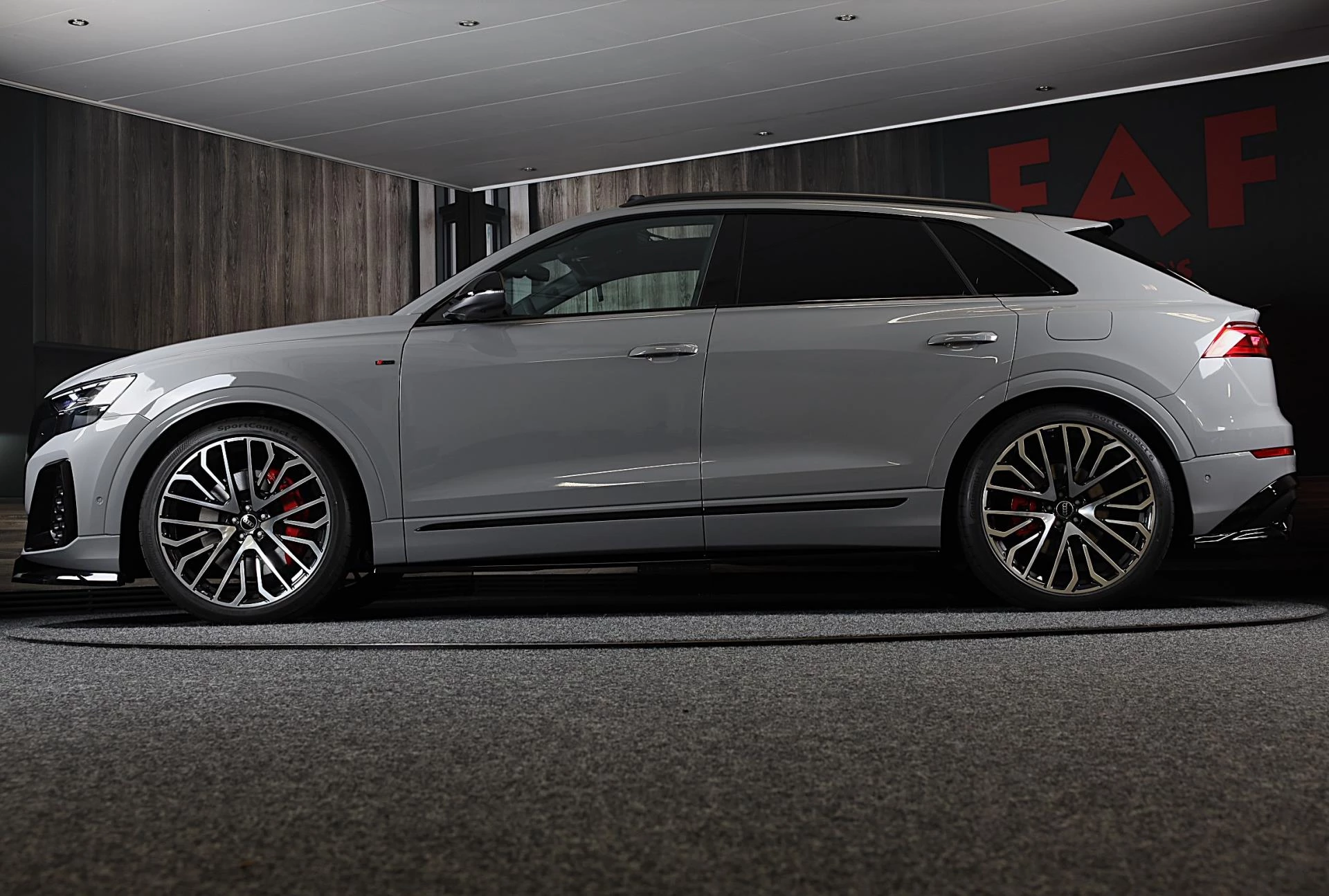 Hoofdafbeelding Audi Q8