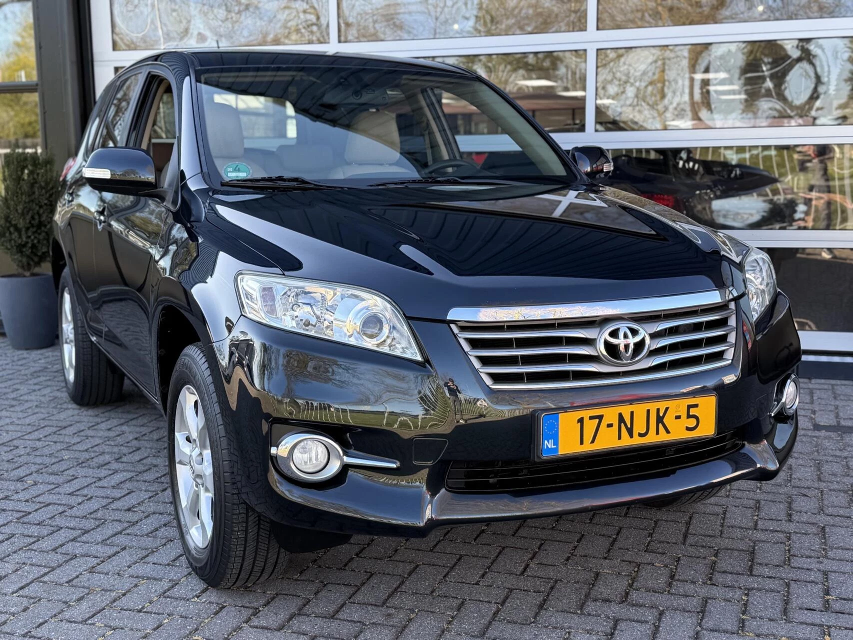 Hoofdafbeelding Toyota RAV4