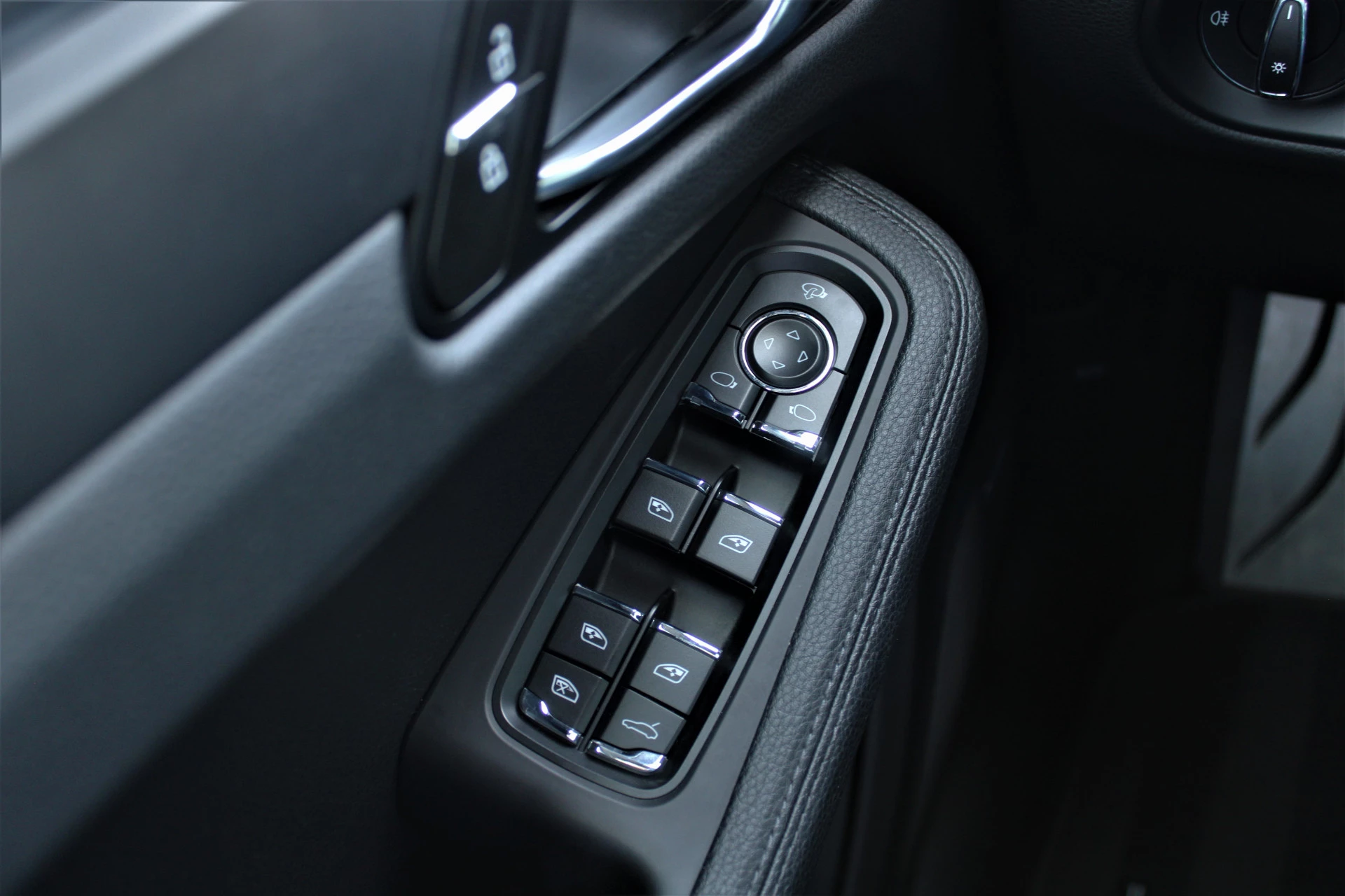 Hoofdafbeelding Porsche Macan