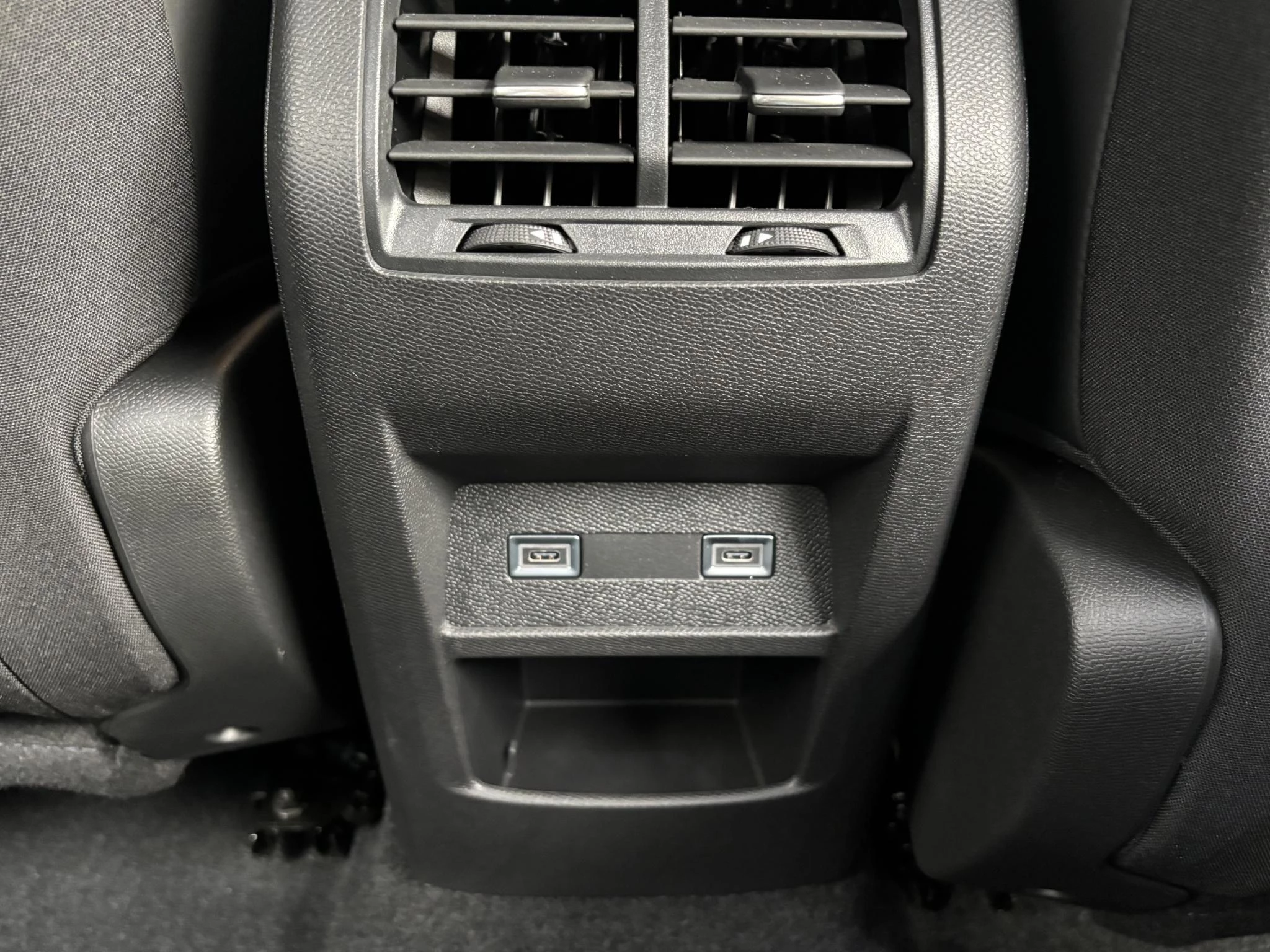 Hoofdafbeelding Peugeot 408