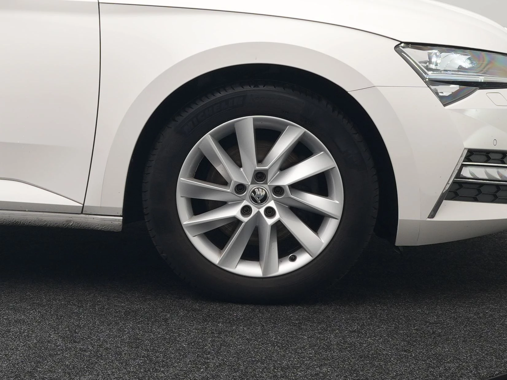 Hoofdafbeelding Škoda Superb