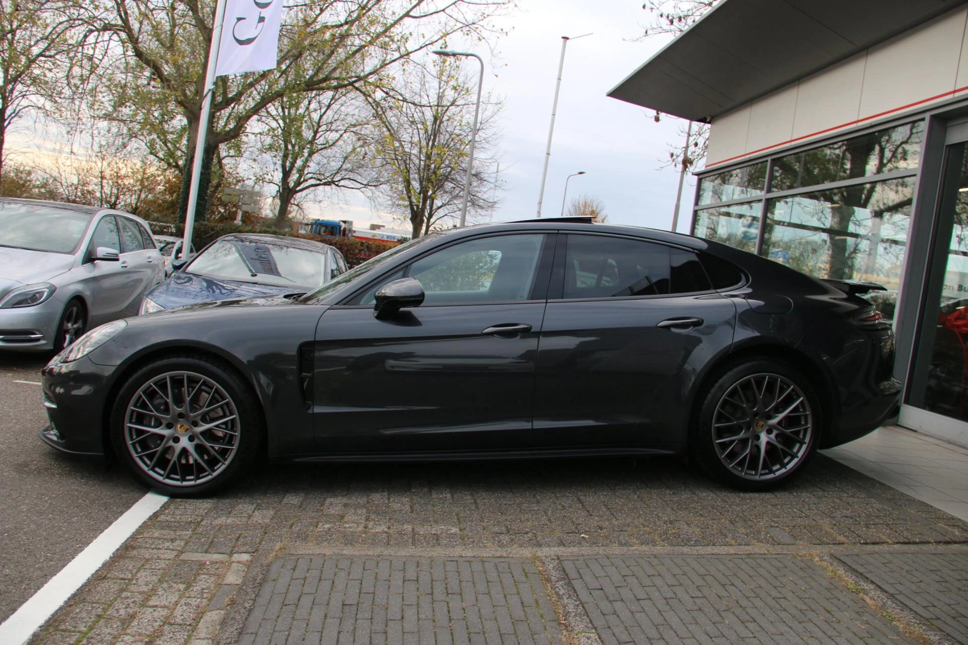 Hoofdafbeelding Porsche Panamera