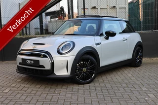 Hoofdafbeelding MINI Electric Mini Electric 33 kWh | PANO | Keyless | HUD | H&K | BTW |