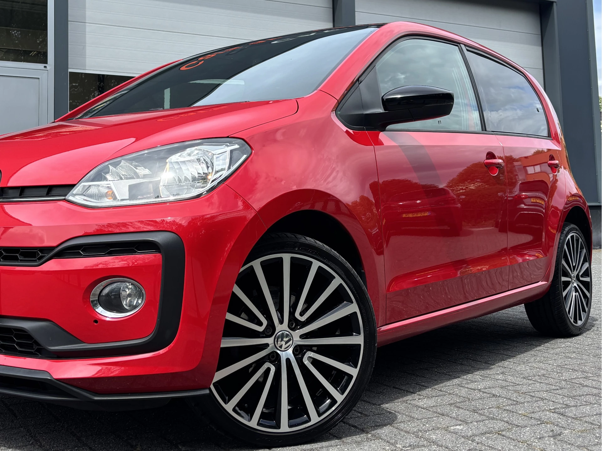Hoofdafbeelding Volkswagen up!