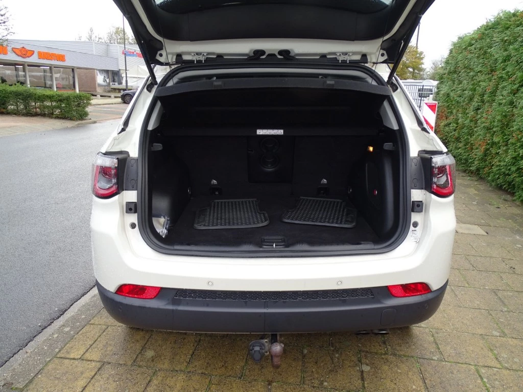 Hoofdafbeelding Jeep Compass