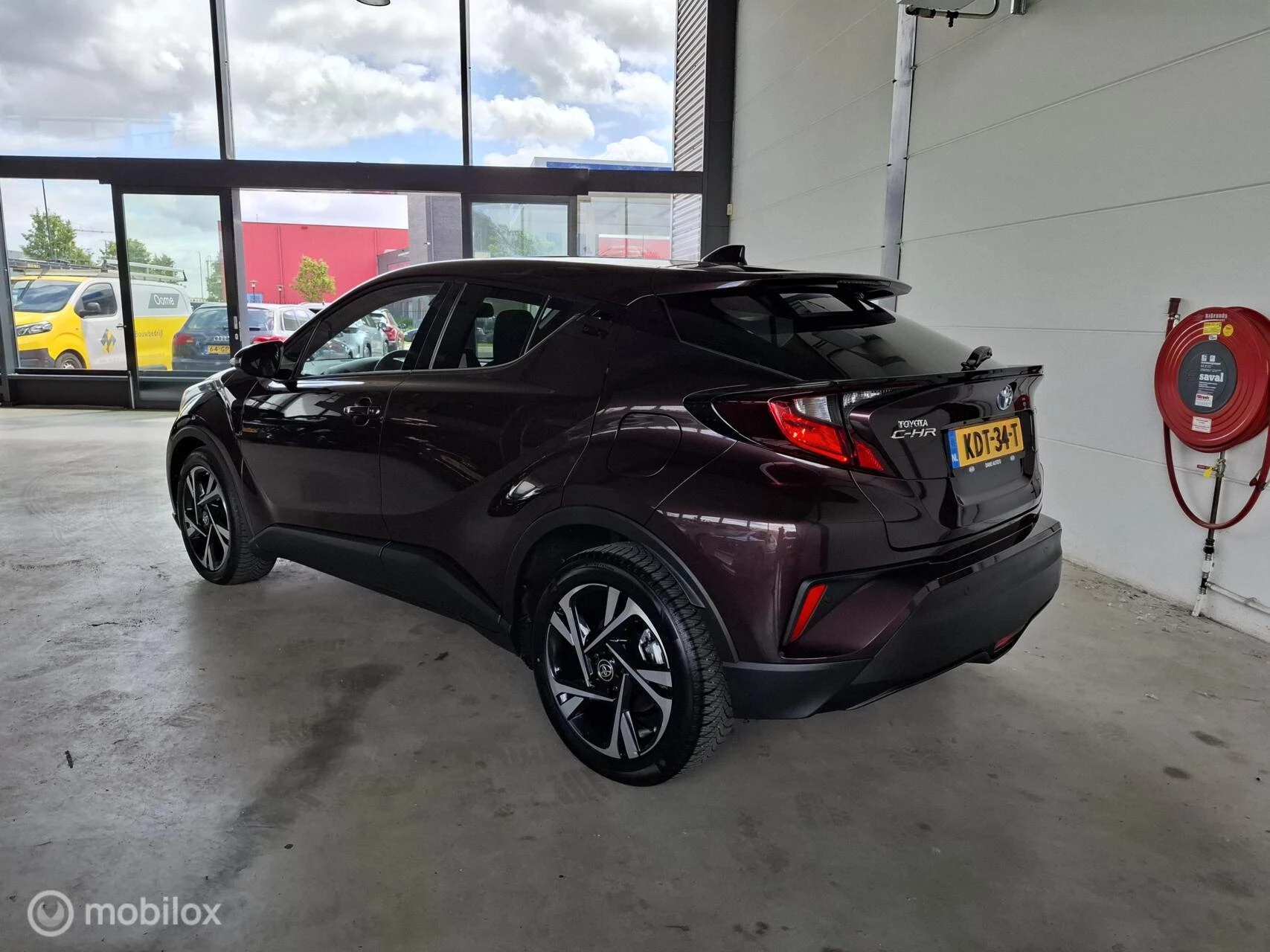 Hoofdafbeelding Toyota C-HR