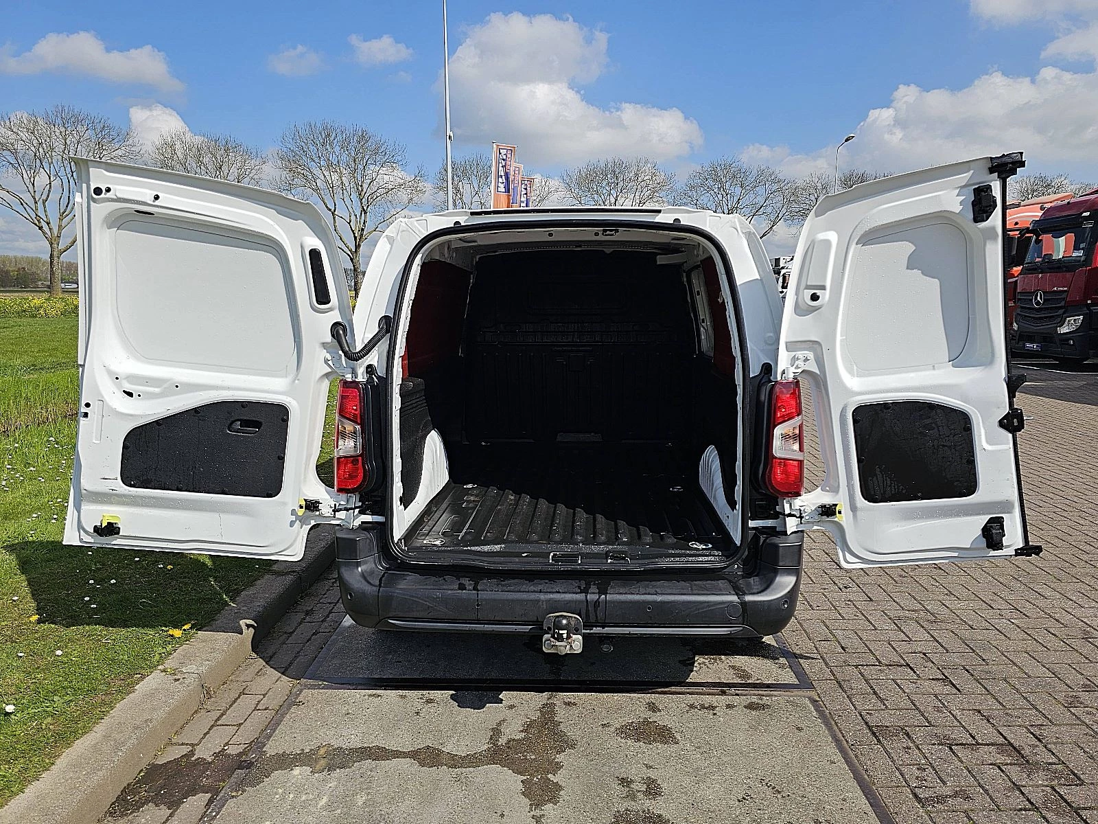 Hoofdafbeelding Opel Combo