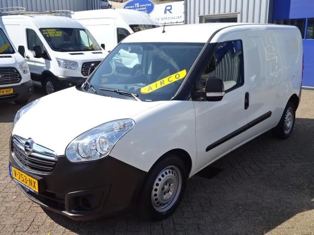 Hoofdafbeelding Opel Combo