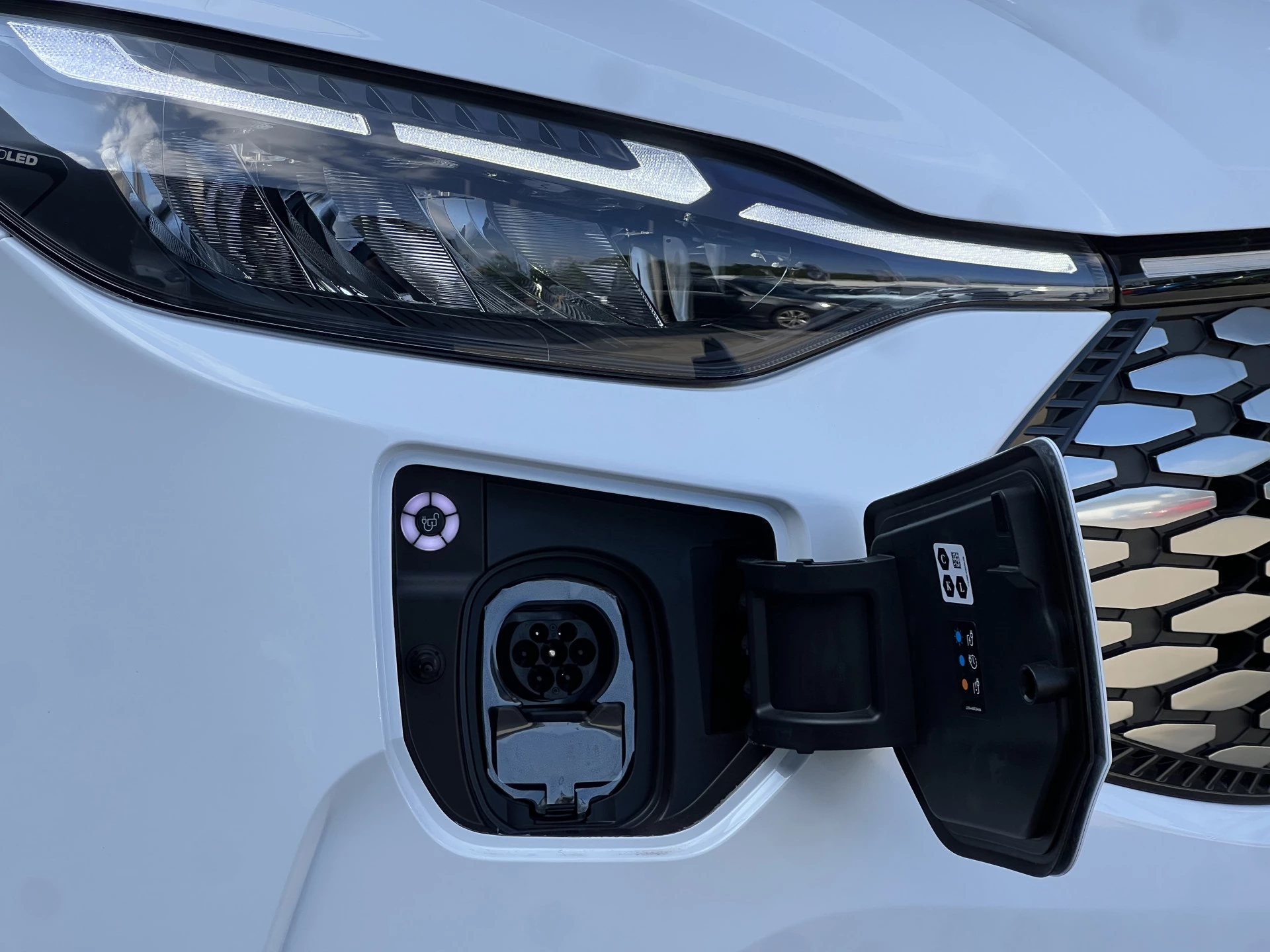 Hoofdafbeelding Ford E-Transit Custom