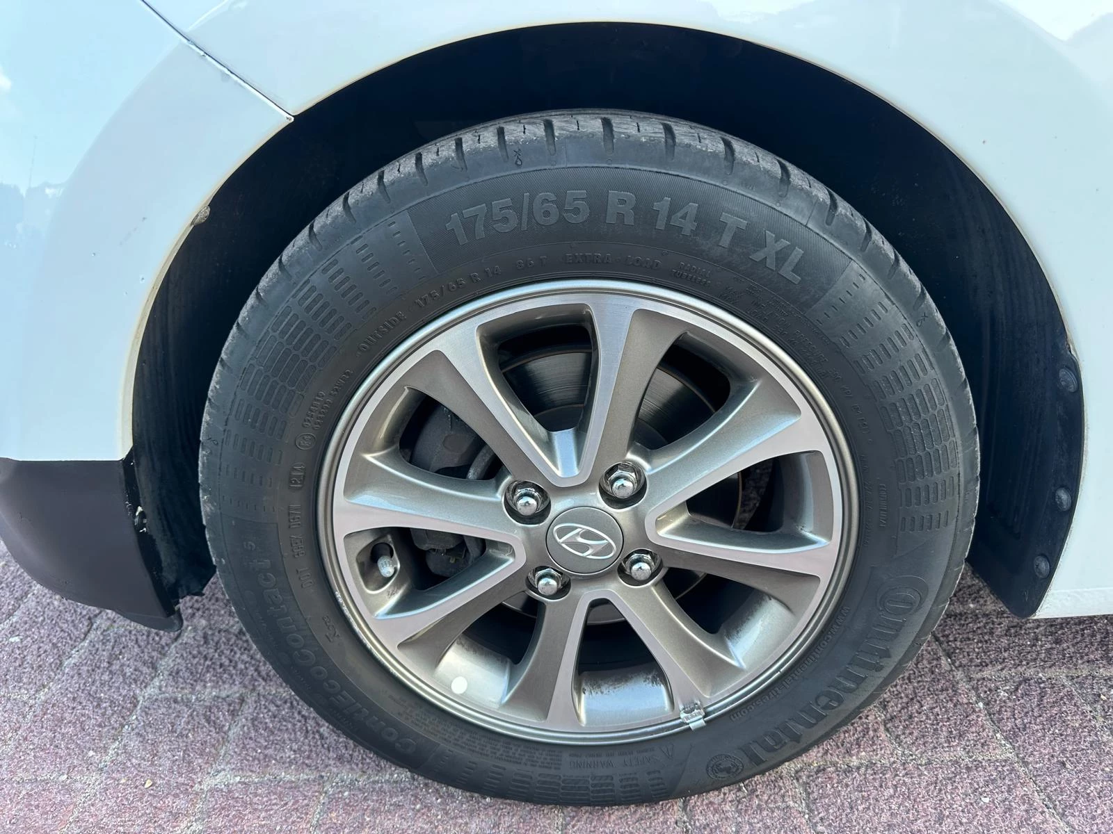 Hoofdafbeelding Hyundai i10