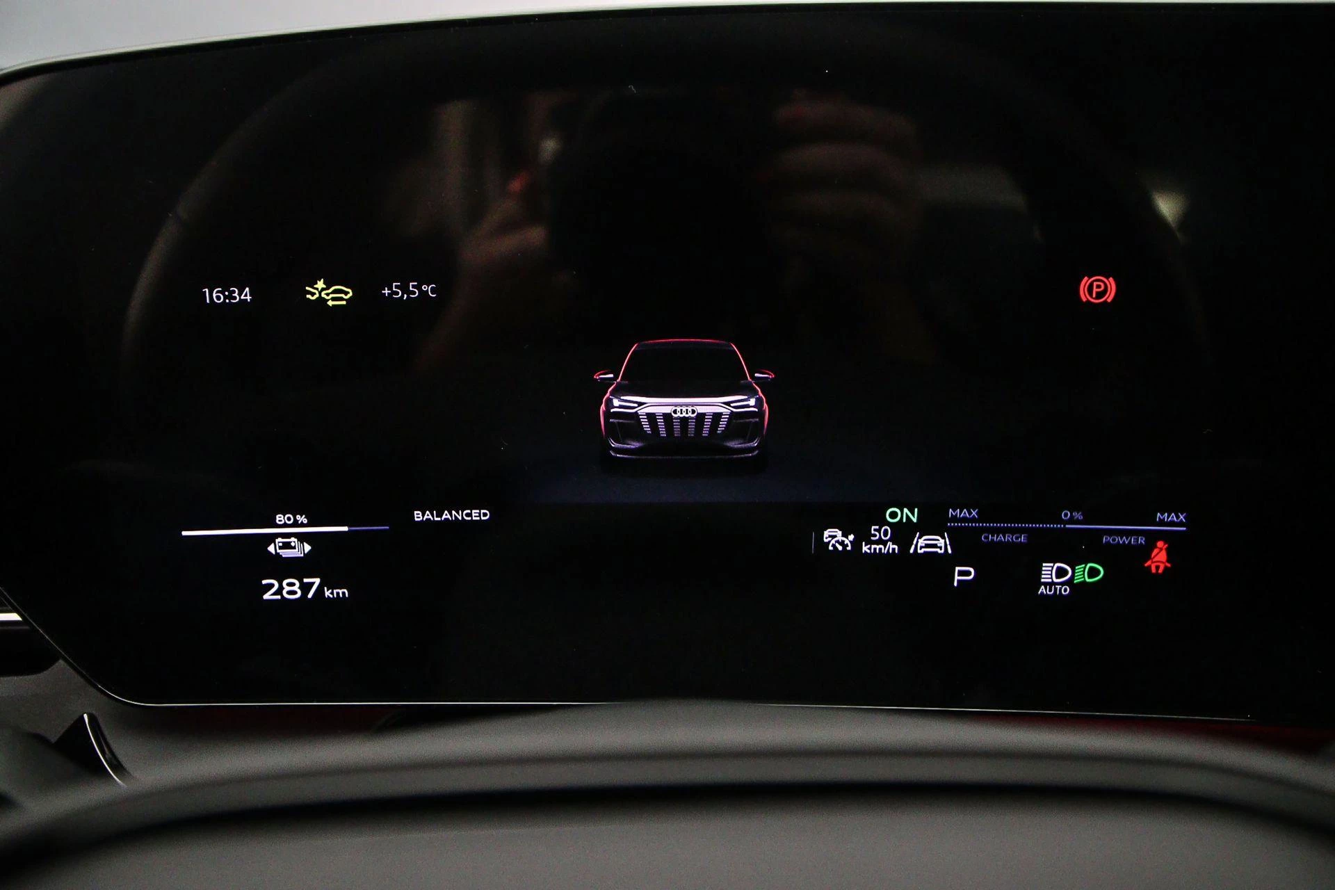 Hoofdafbeelding Audi SQ6