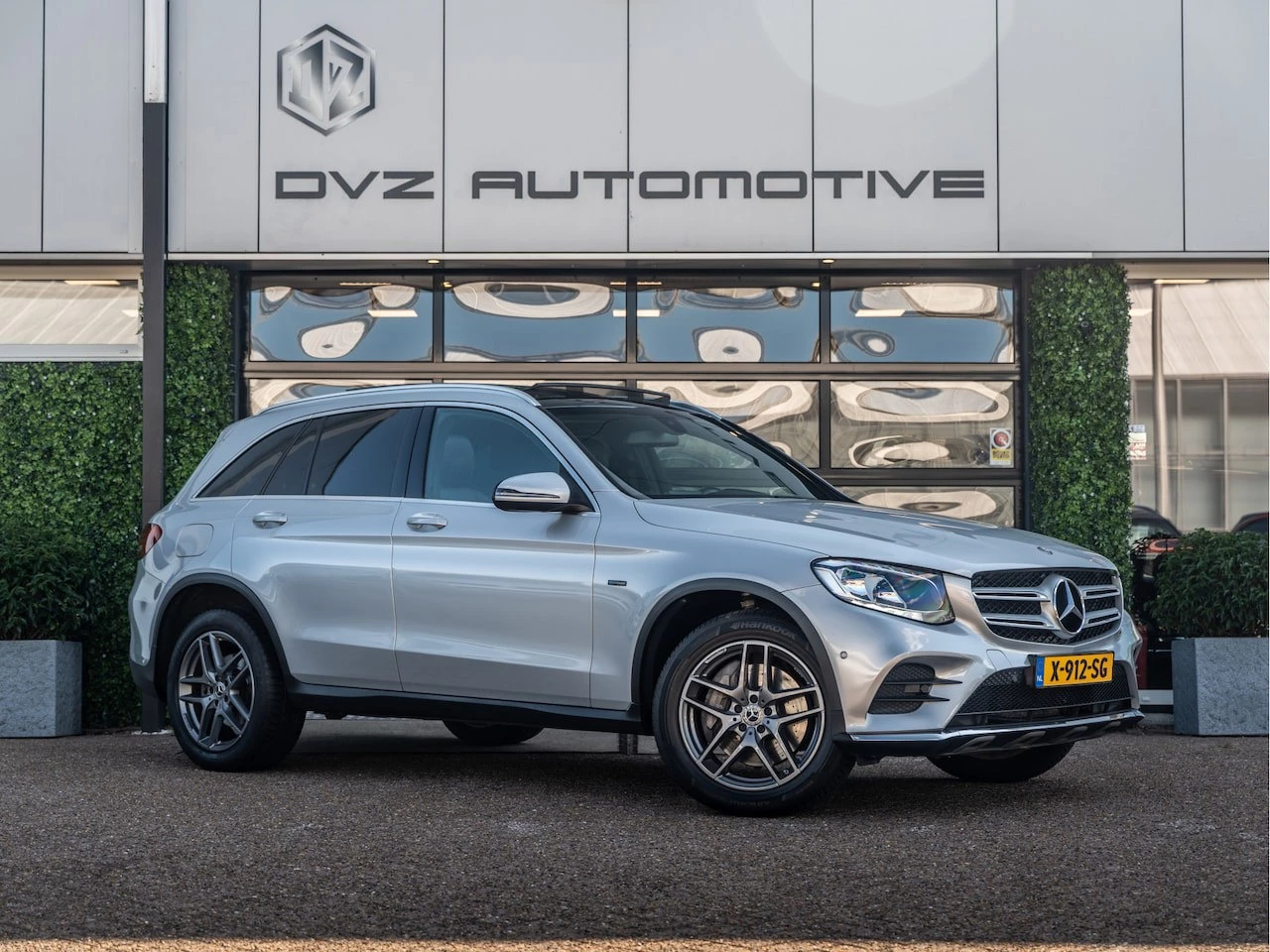 Hoofdafbeelding Mercedes-Benz GLC
