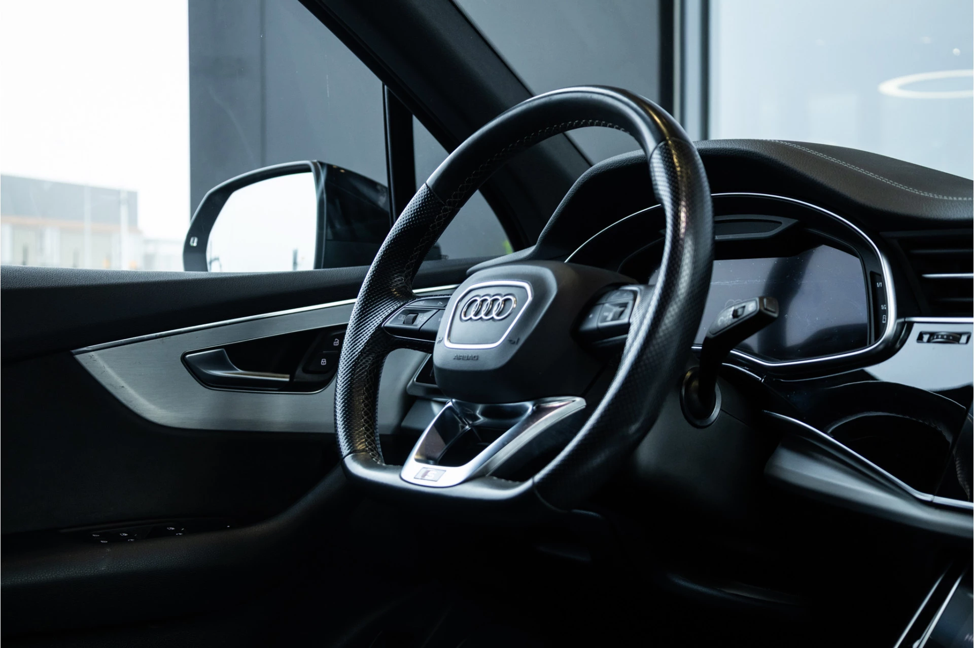 Hoofdafbeelding Audi Q7