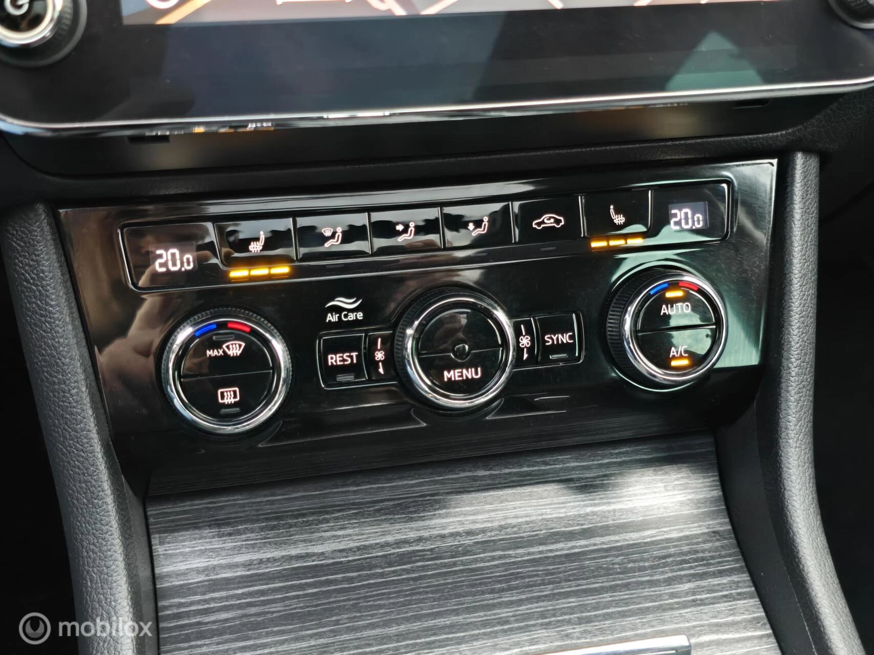 Hoofdafbeelding Škoda Superb