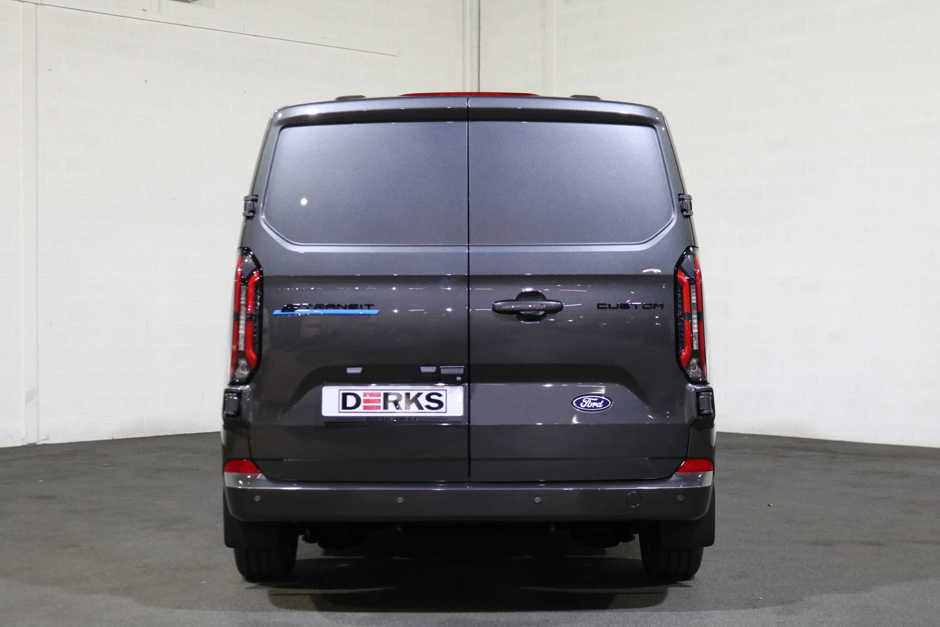 Hoofdafbeelding Ford E-Transit Custom