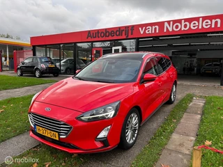 Hoofdafbeelding Ford Focus Ford Focus Wagon 1.0 EcoBoost Titanium Business