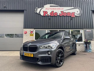 BMW X1 XDRIVE25I M SPORT Panoramadak Stoelverwarming Camera Leder Navigatie