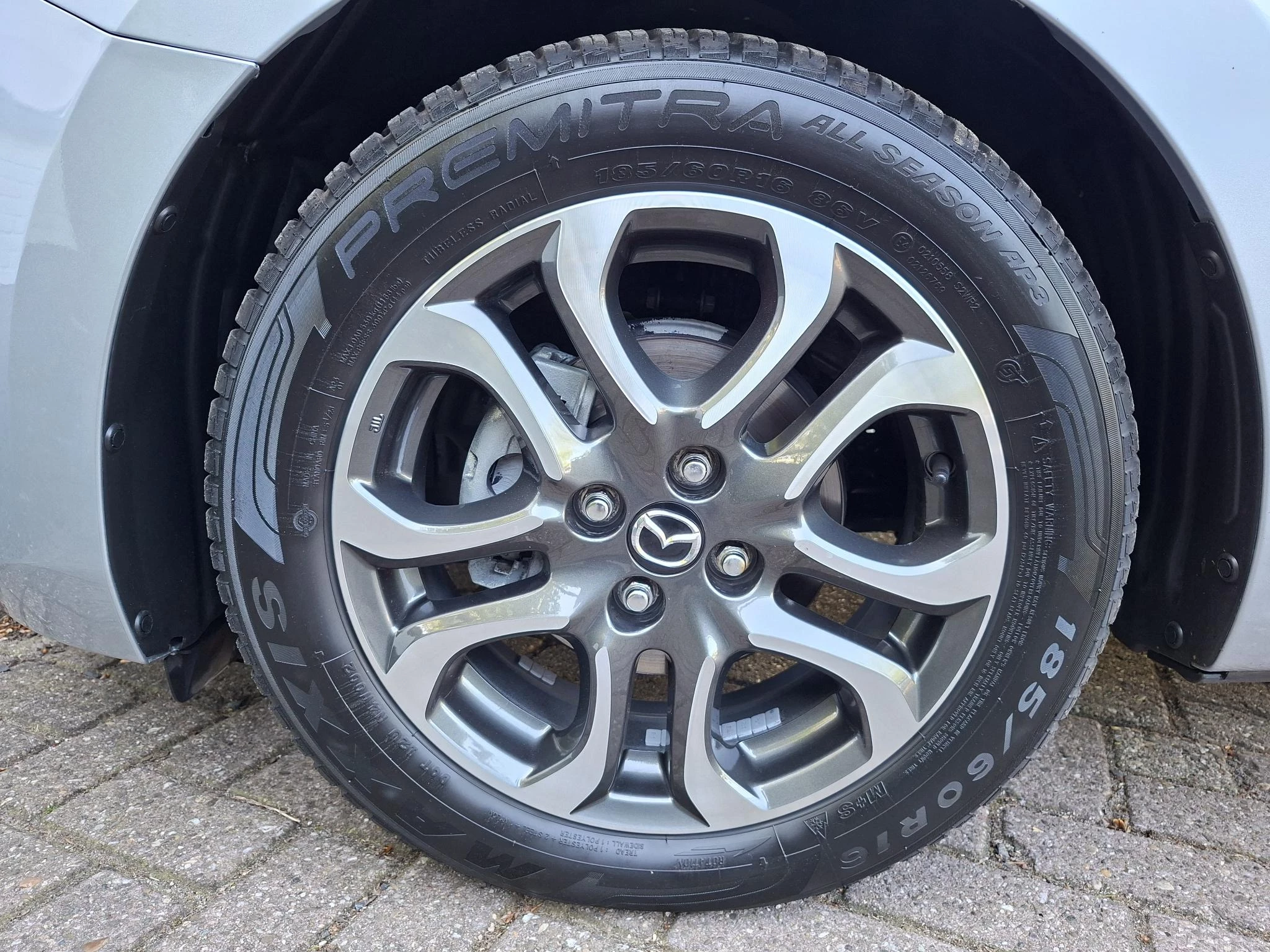 Hoofdafbeelding Mazda 2