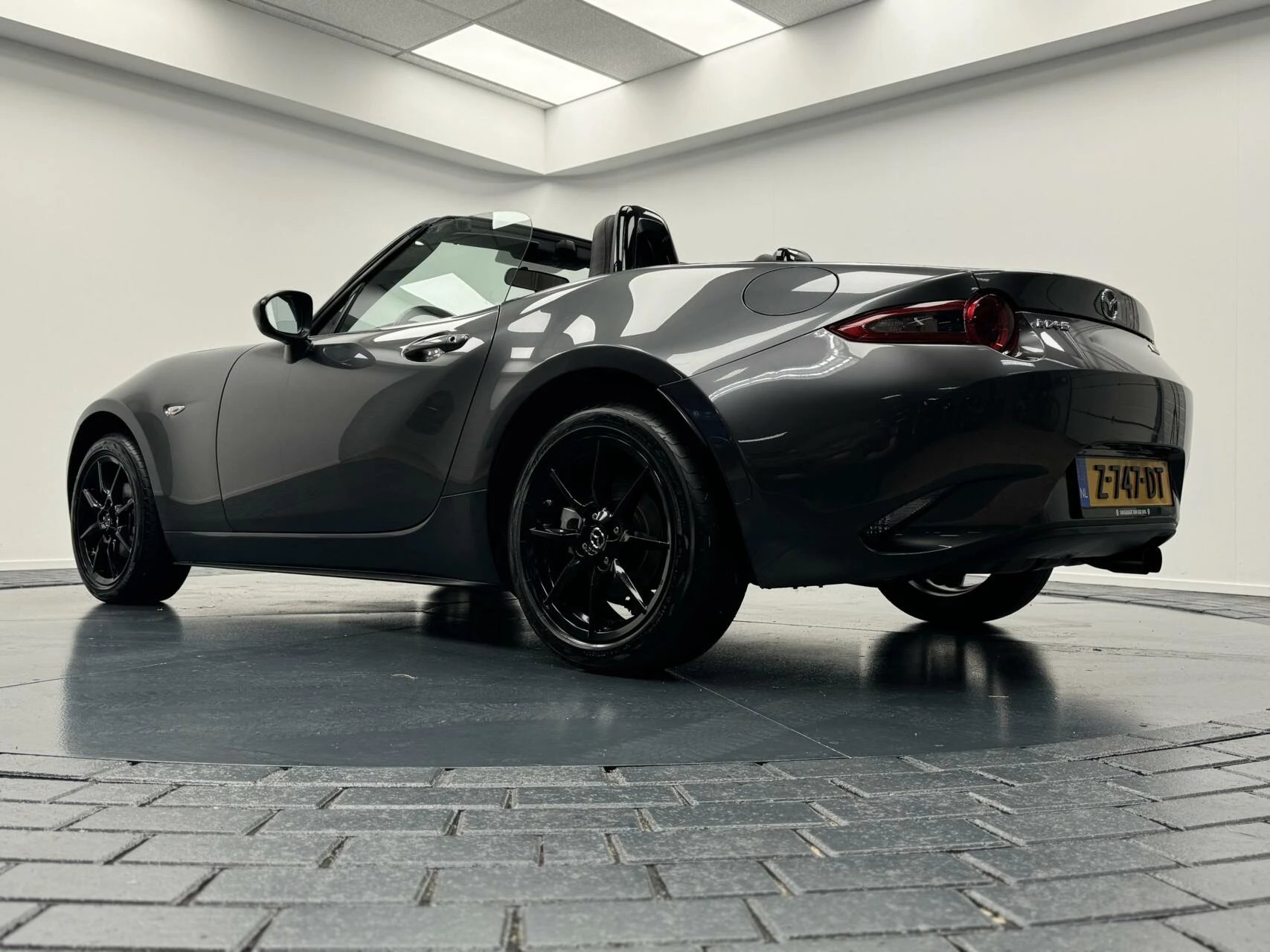 Hoofdafbeelding Mazda MX-5