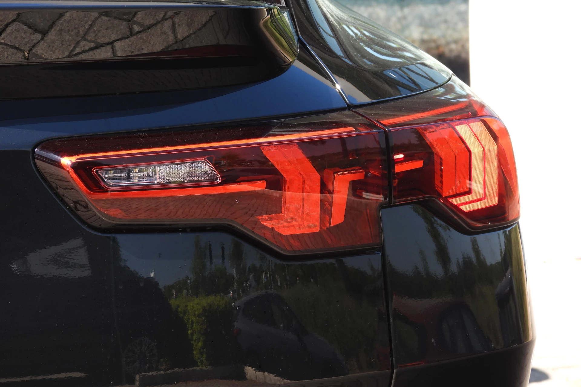 Hoofdafbeelding BMW iX2