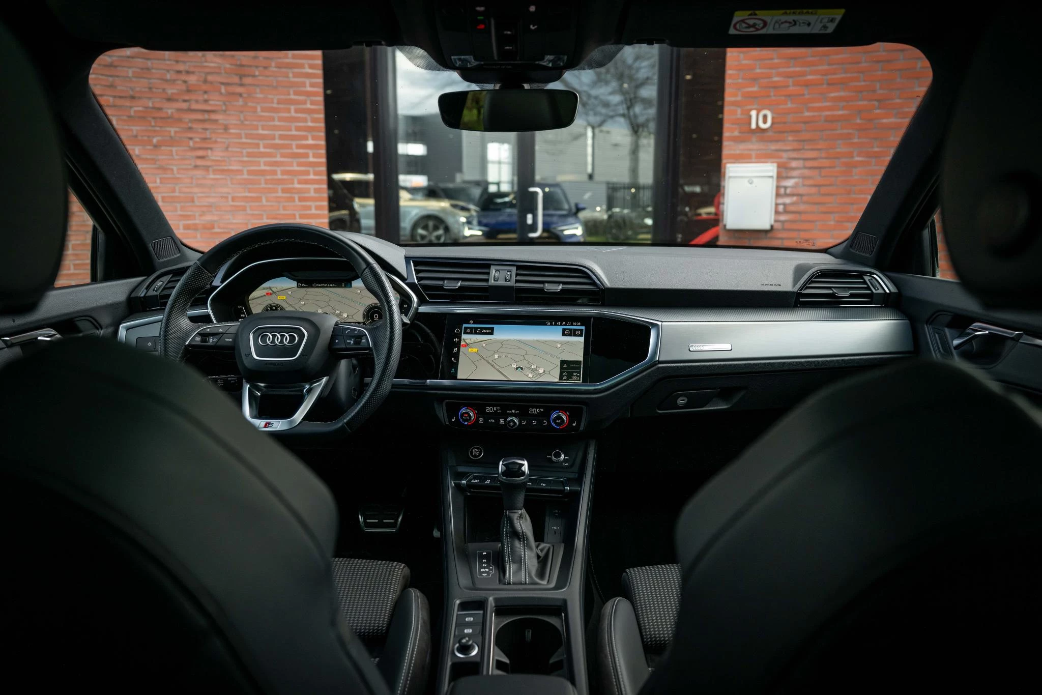 Hoofdafbeelding Audi Q3