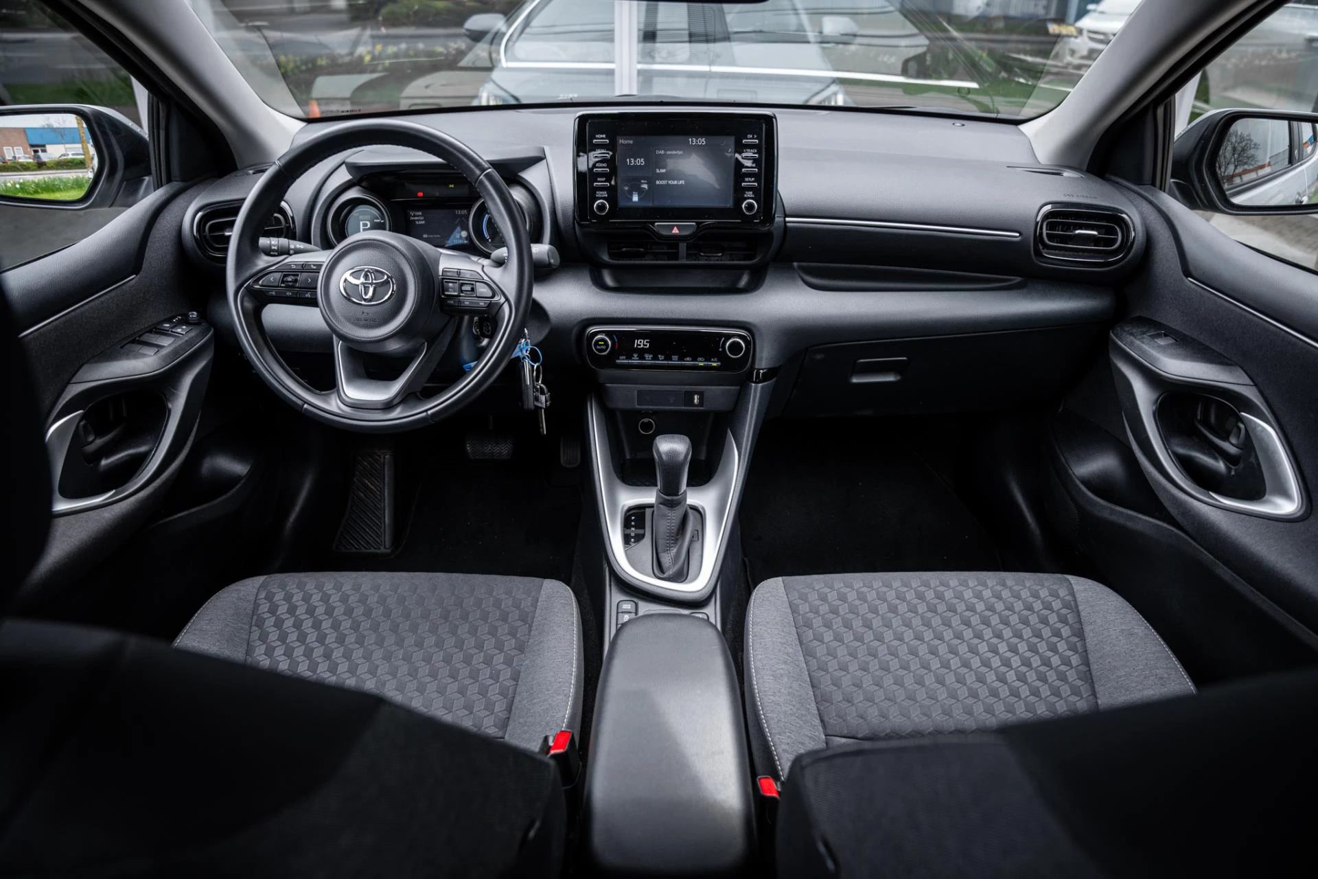 Hoofdafbeelding Toyota Yaris