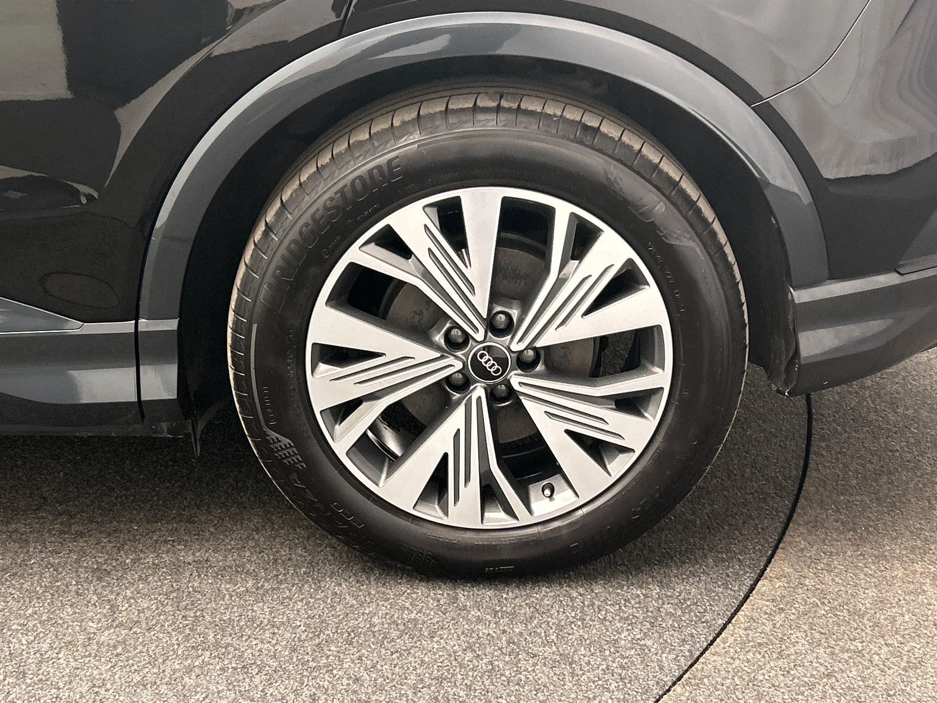 Hoofdafbeelding Audi Q4 e-tron