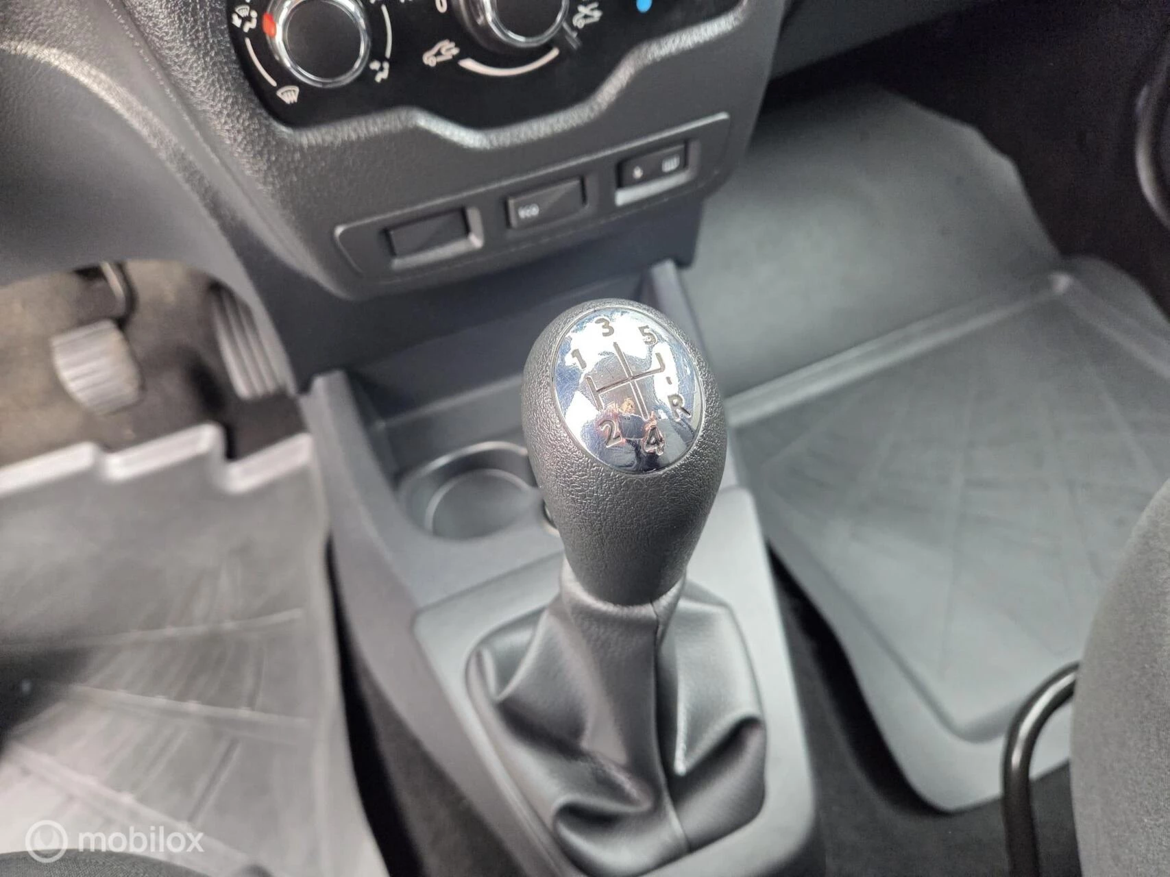 Hoofdafbeelding Dacia Dokker