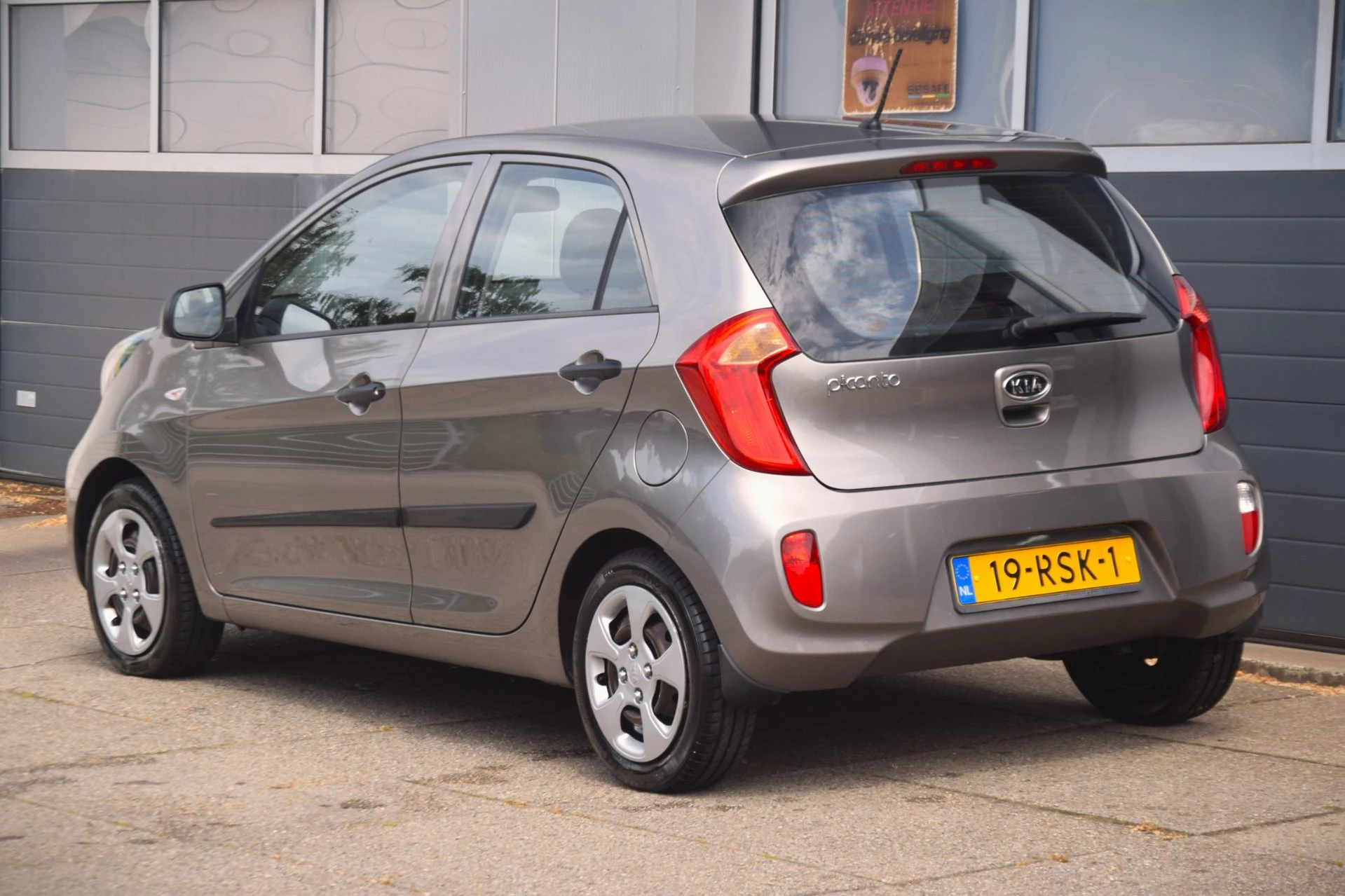 Hoofdafbeelding Kia Picanto