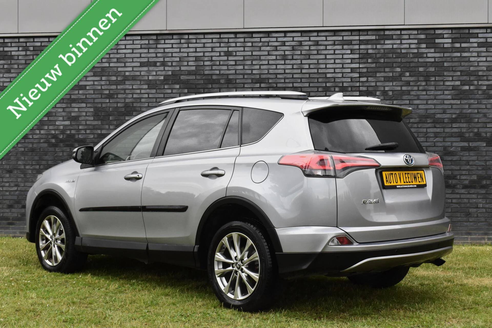 Hoofdafbeelding Toyota RAV4