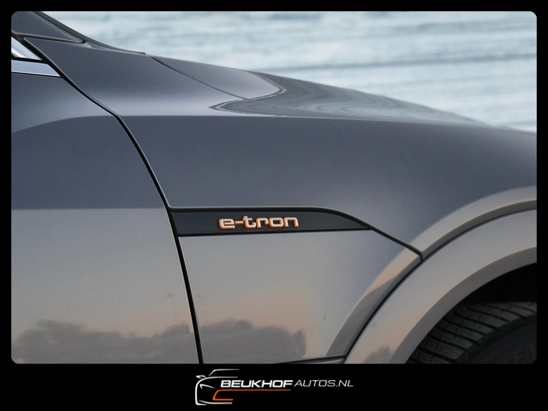 Hoofdafbeelding Audi e-tron