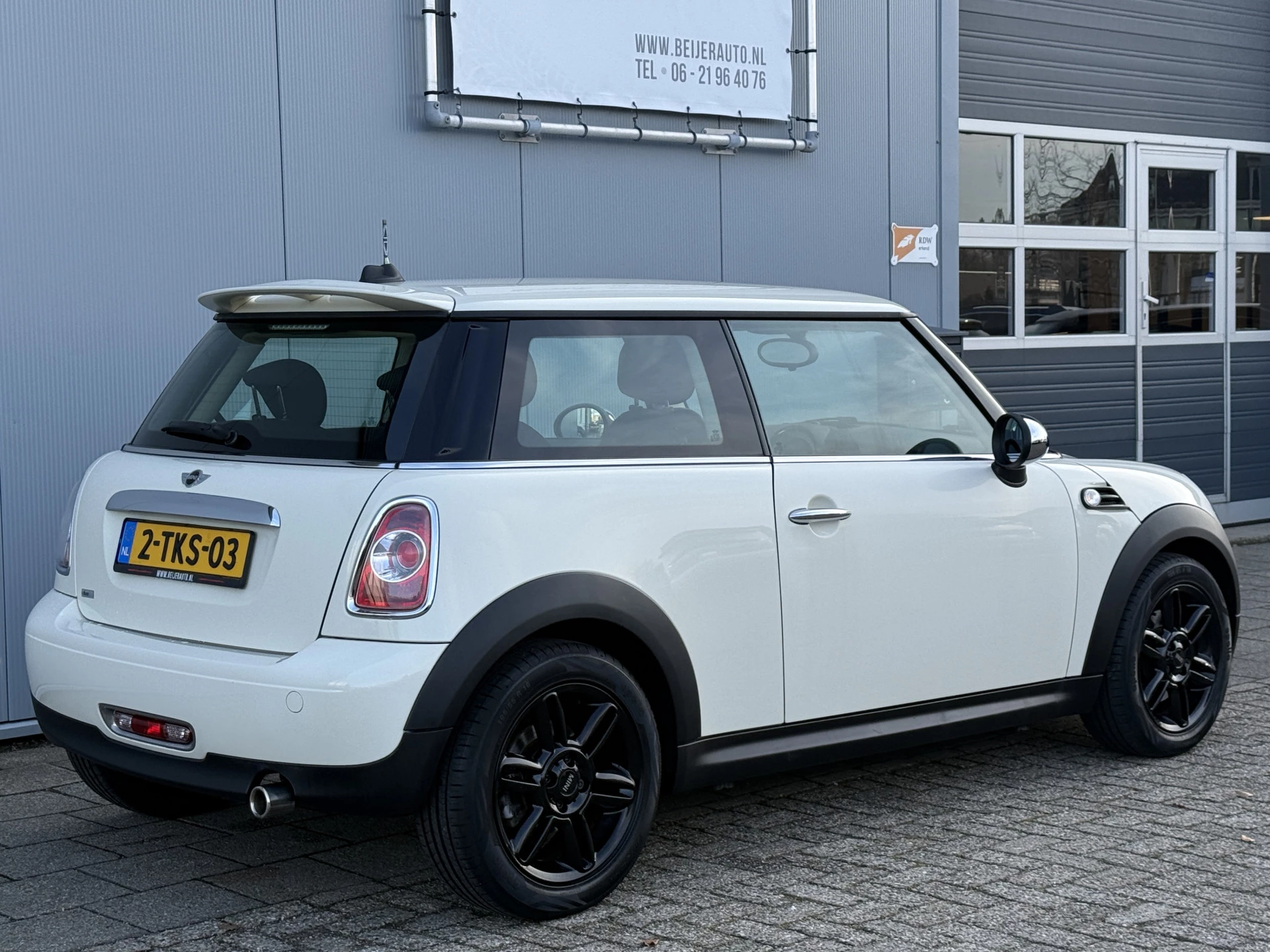 Hoofdafbeelding MINI One