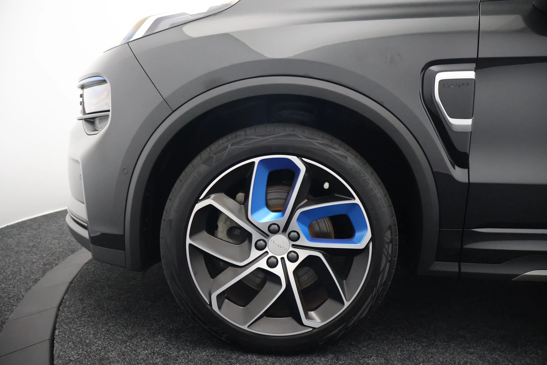 Hoofdafbeelding Lynk & Co 01