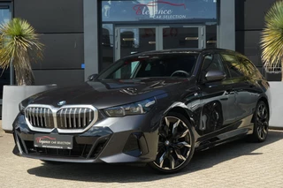 BMW 5 Serie Touring 530e M Sport High Executive 300pk HarmanKardon/Stoelventilatie/360Camera