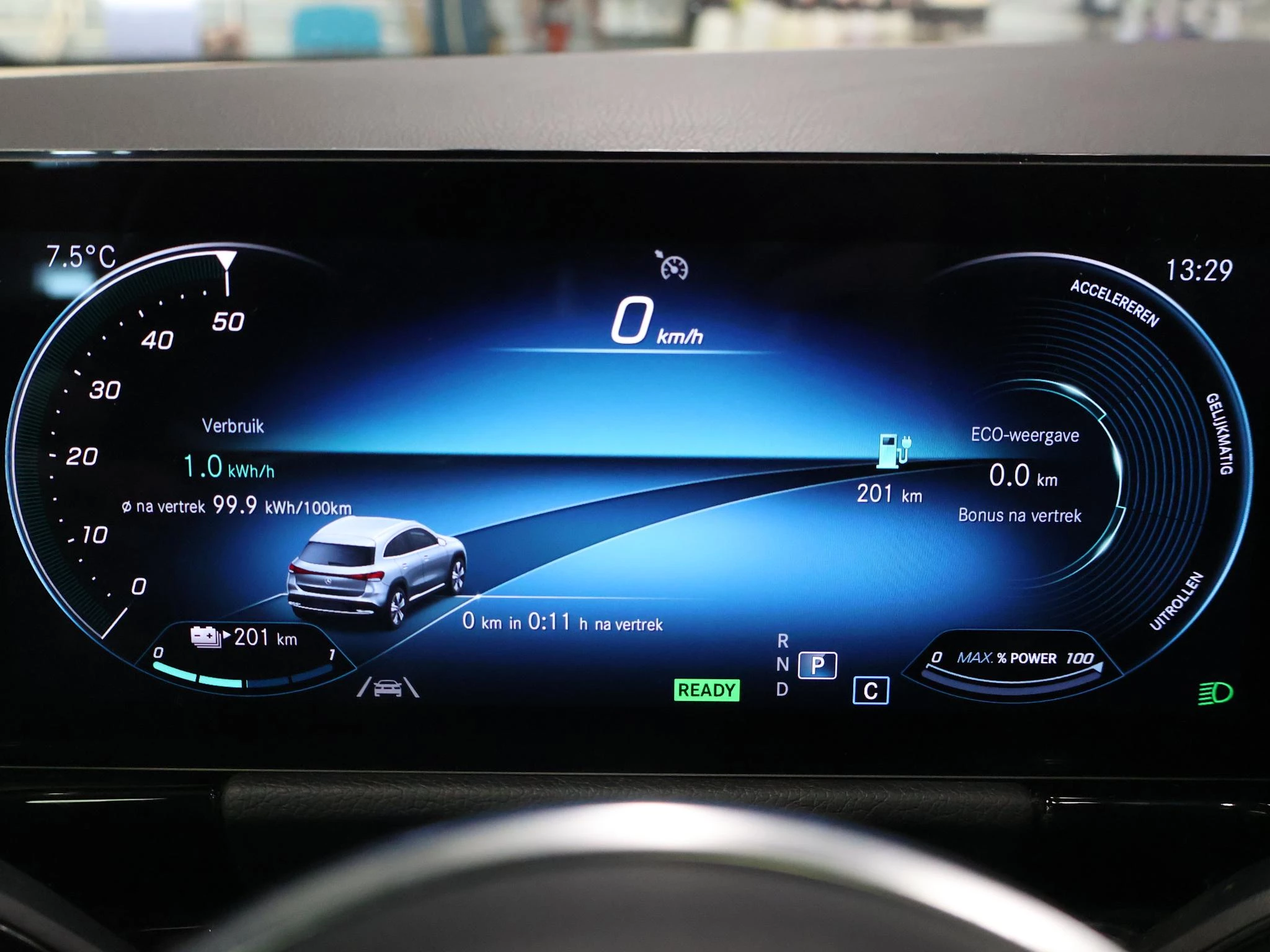 Hoofdafbeelding Mercedes-Benz EQA