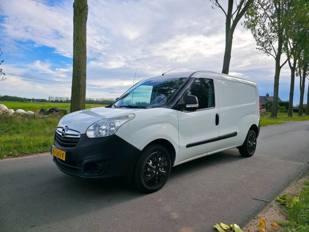 Hoofdafbeelding Opel Combo