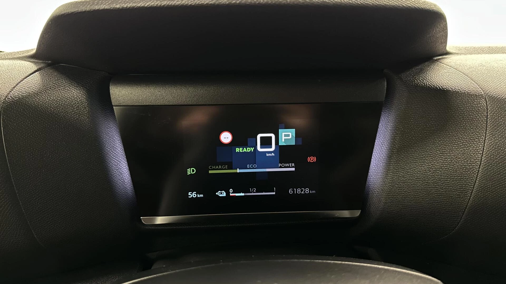 Hoofdafbeelding Citroën ë-C4 X