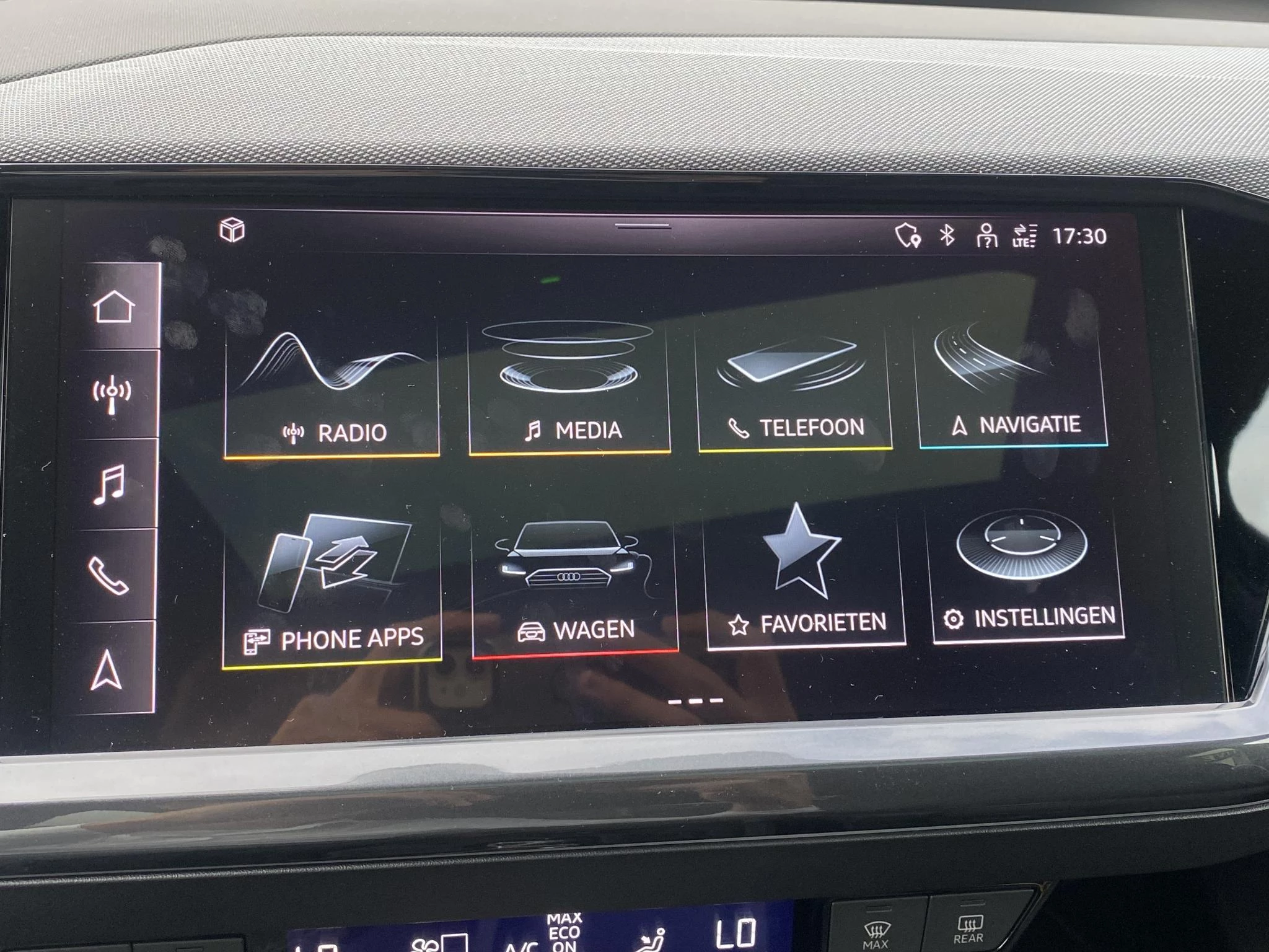 Hoofdafbeelding Audi Q4 e-tron