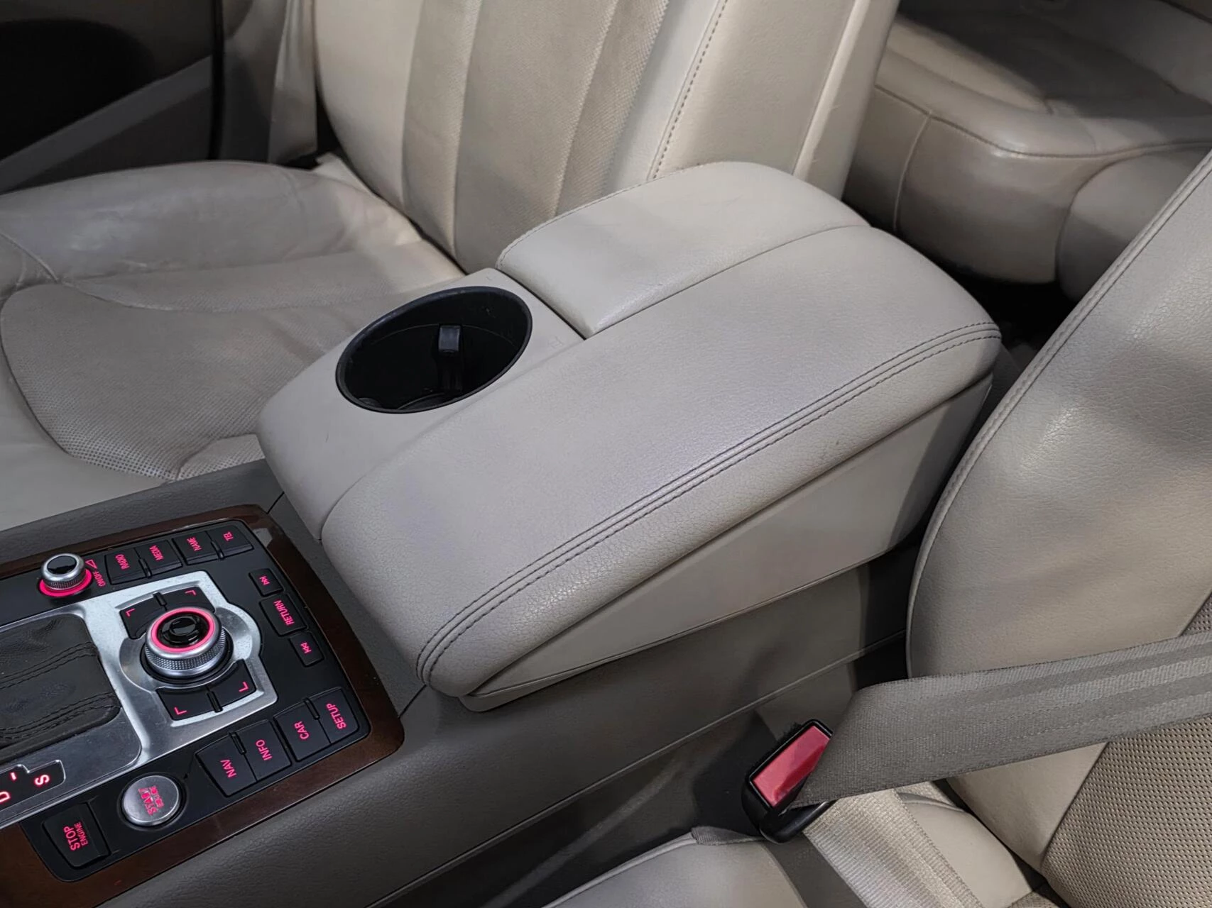 Hoofdafbeelding Audi Q7
