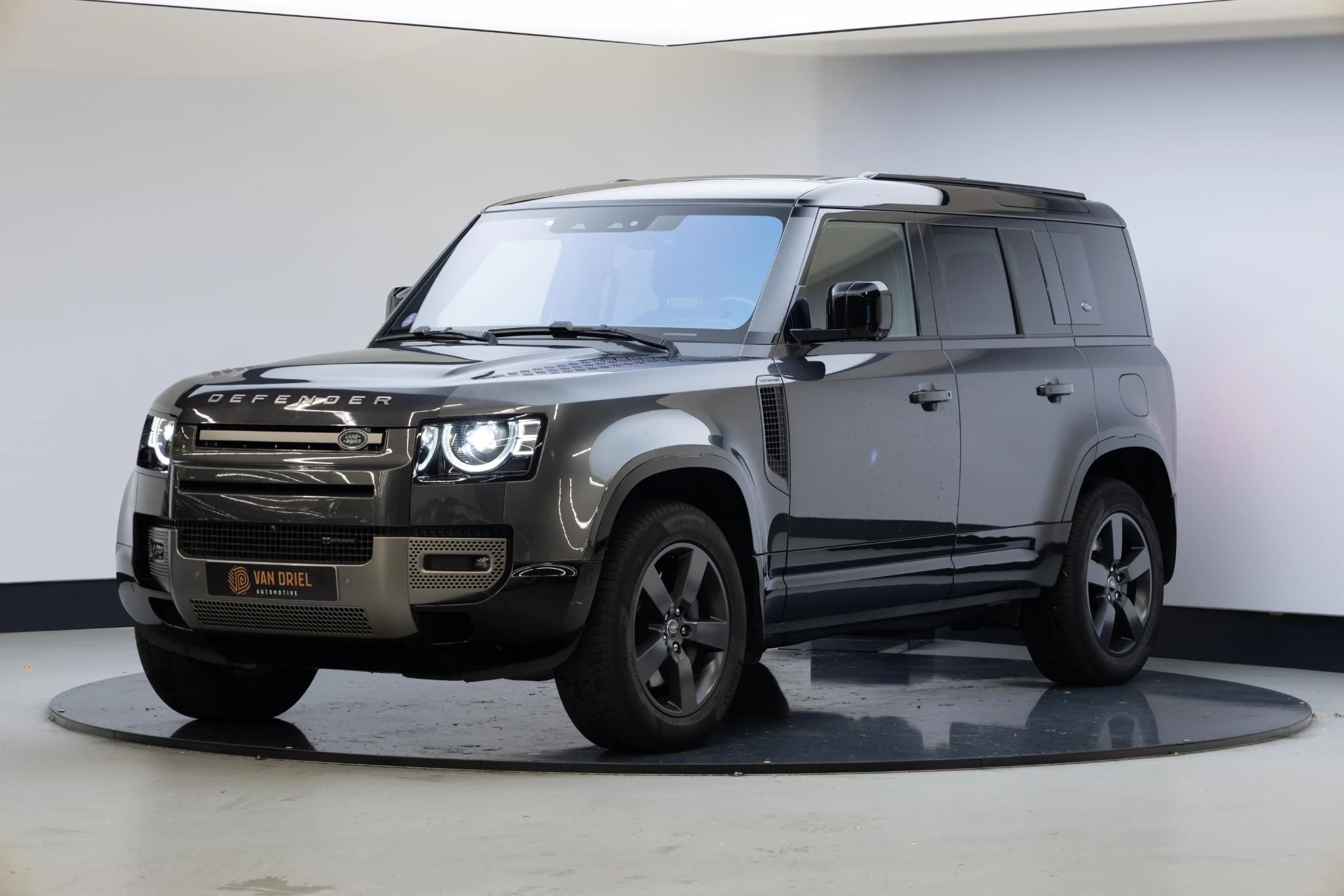 Hoofdafbeelding Land Rover Defender