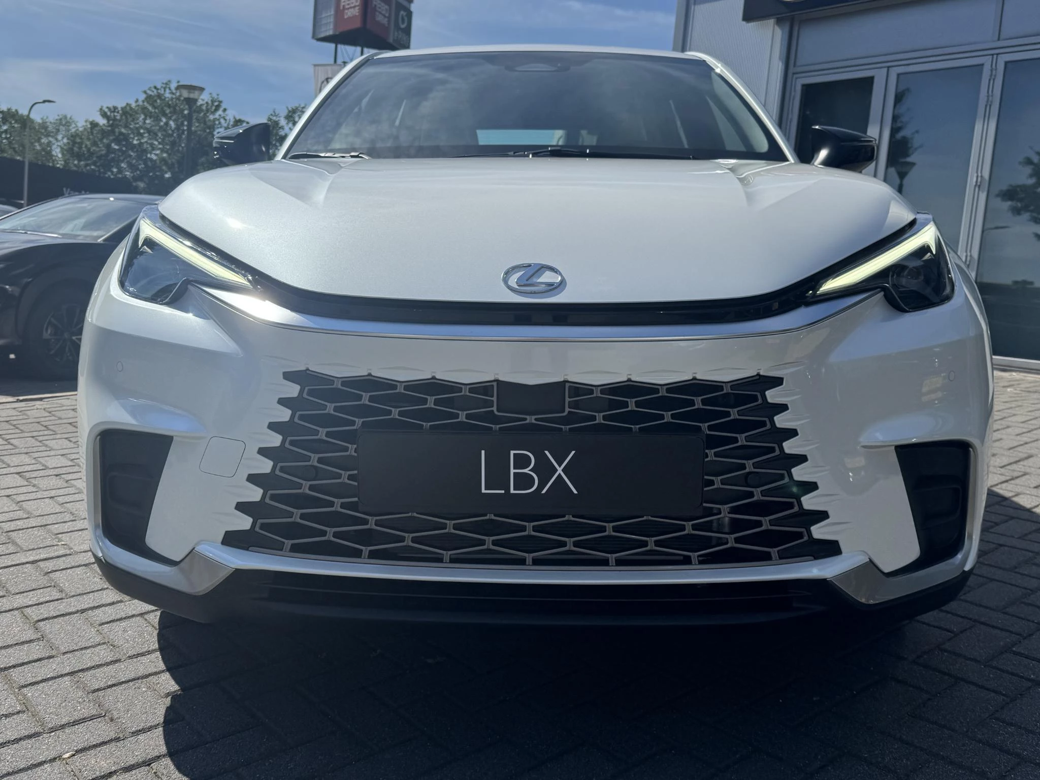 Hoofdafbeelding Lexus LBX